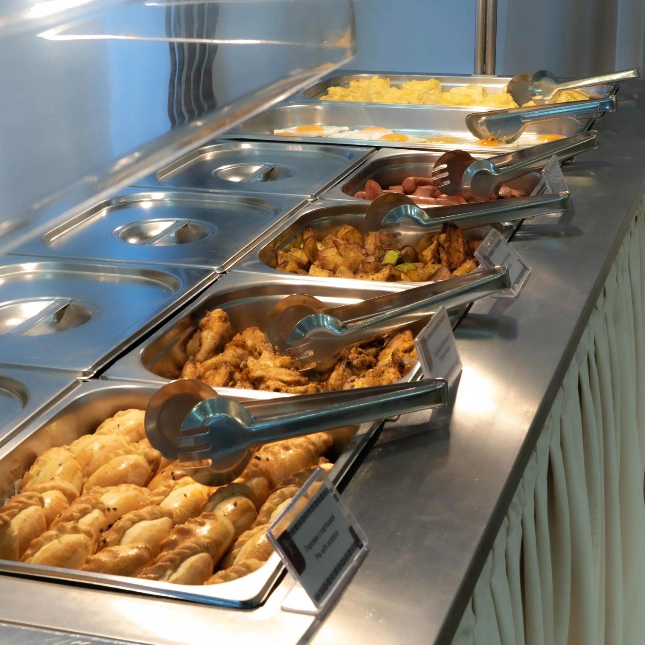 Breakfast in Jumbaktas Astana Hotel