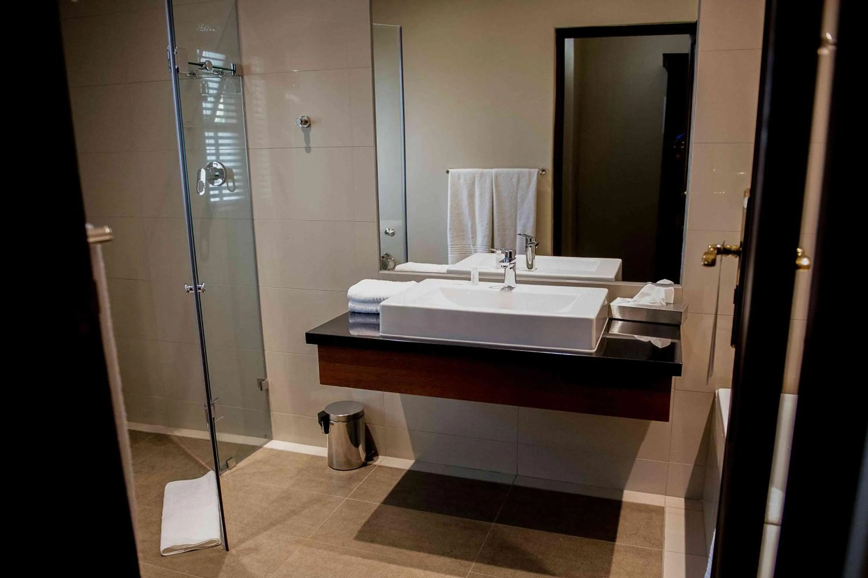 Shower in Meerendal Boutique Hotel