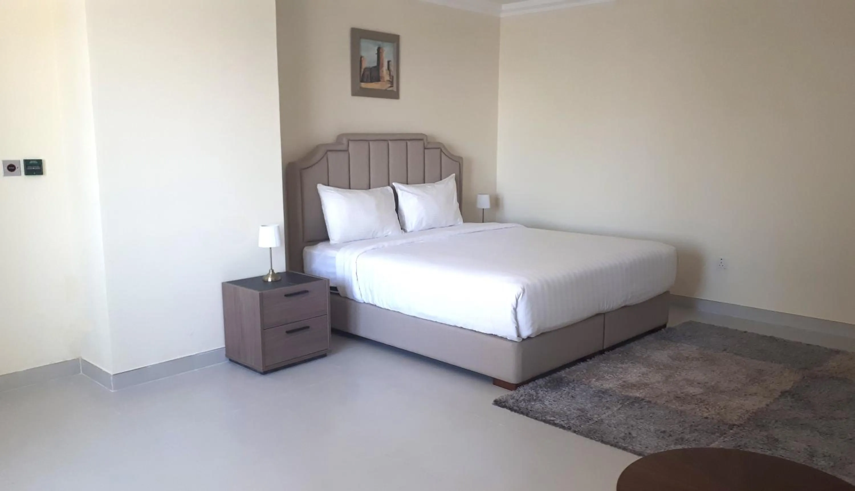 Bedroom in Magnum Hotel & Suites West Bay