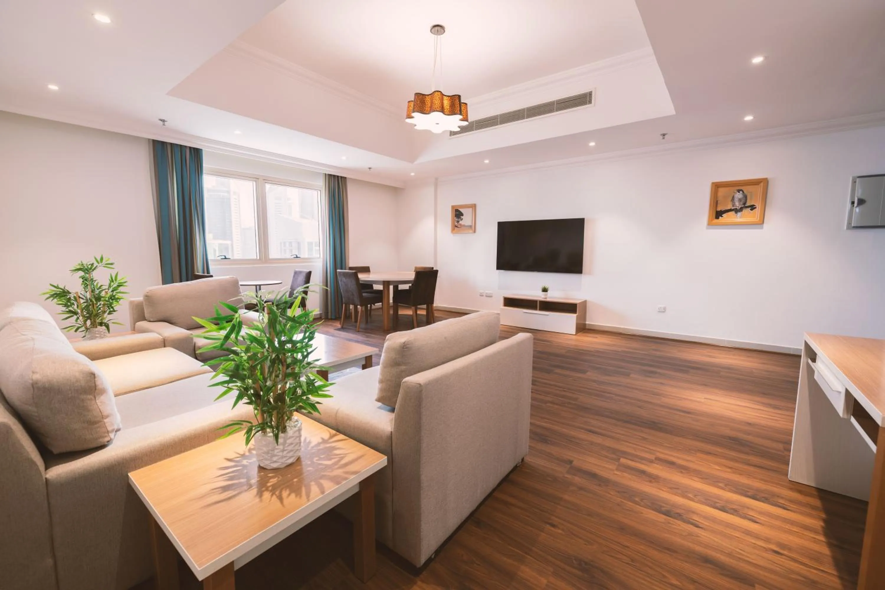 Living room in Magnum Hotel & Suites West Bay