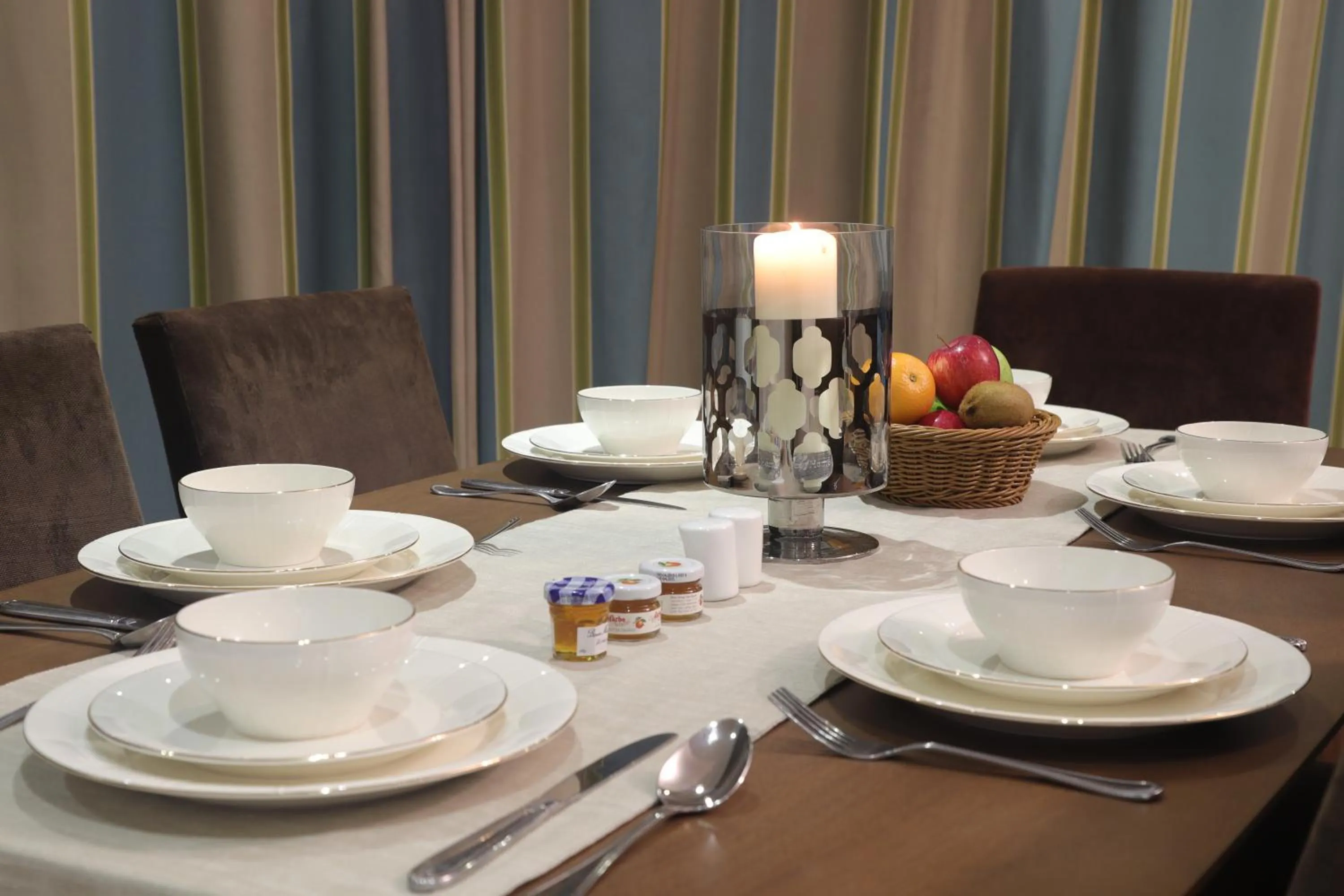 Living room in Magnum Hotel & Suites West Bay