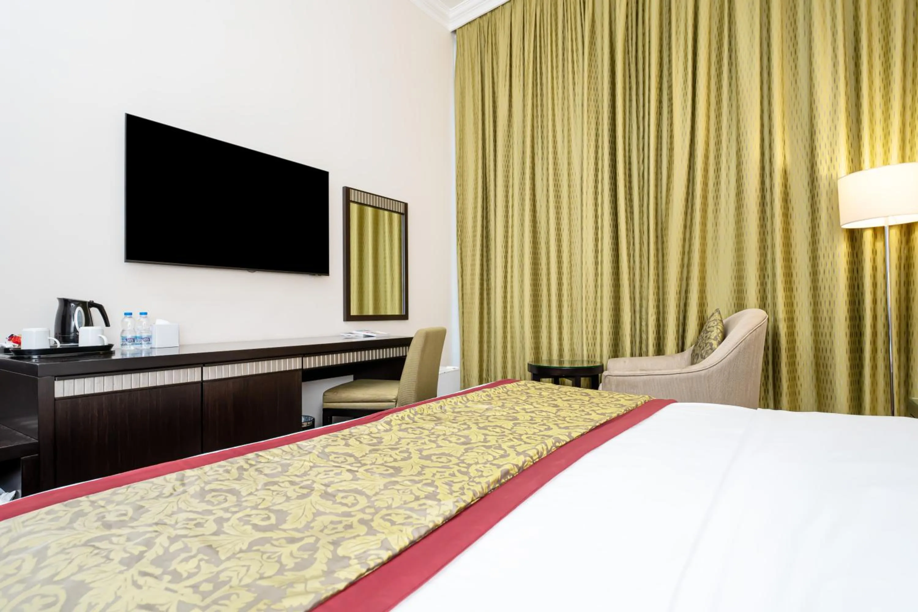 Bed in Millennium Central Doha