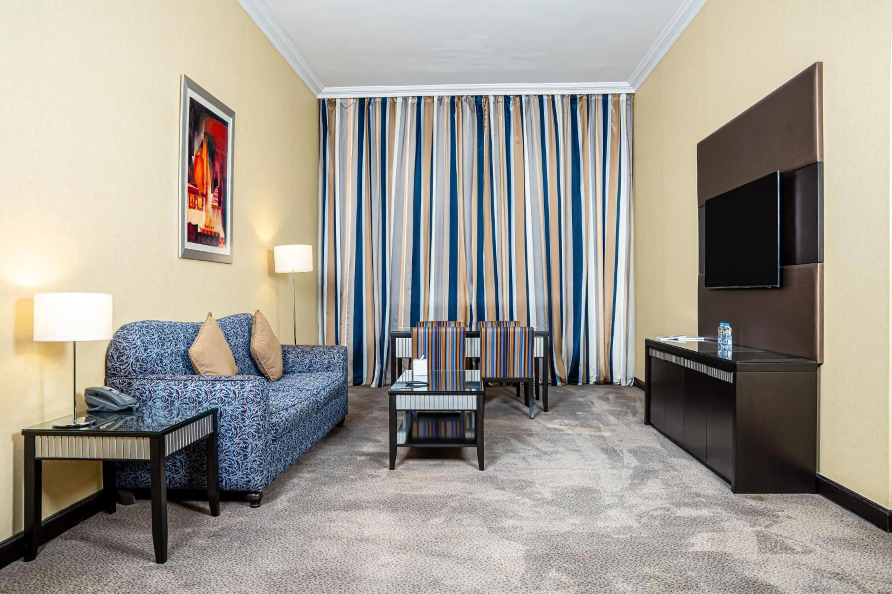 Bed in Millennium Central Doha