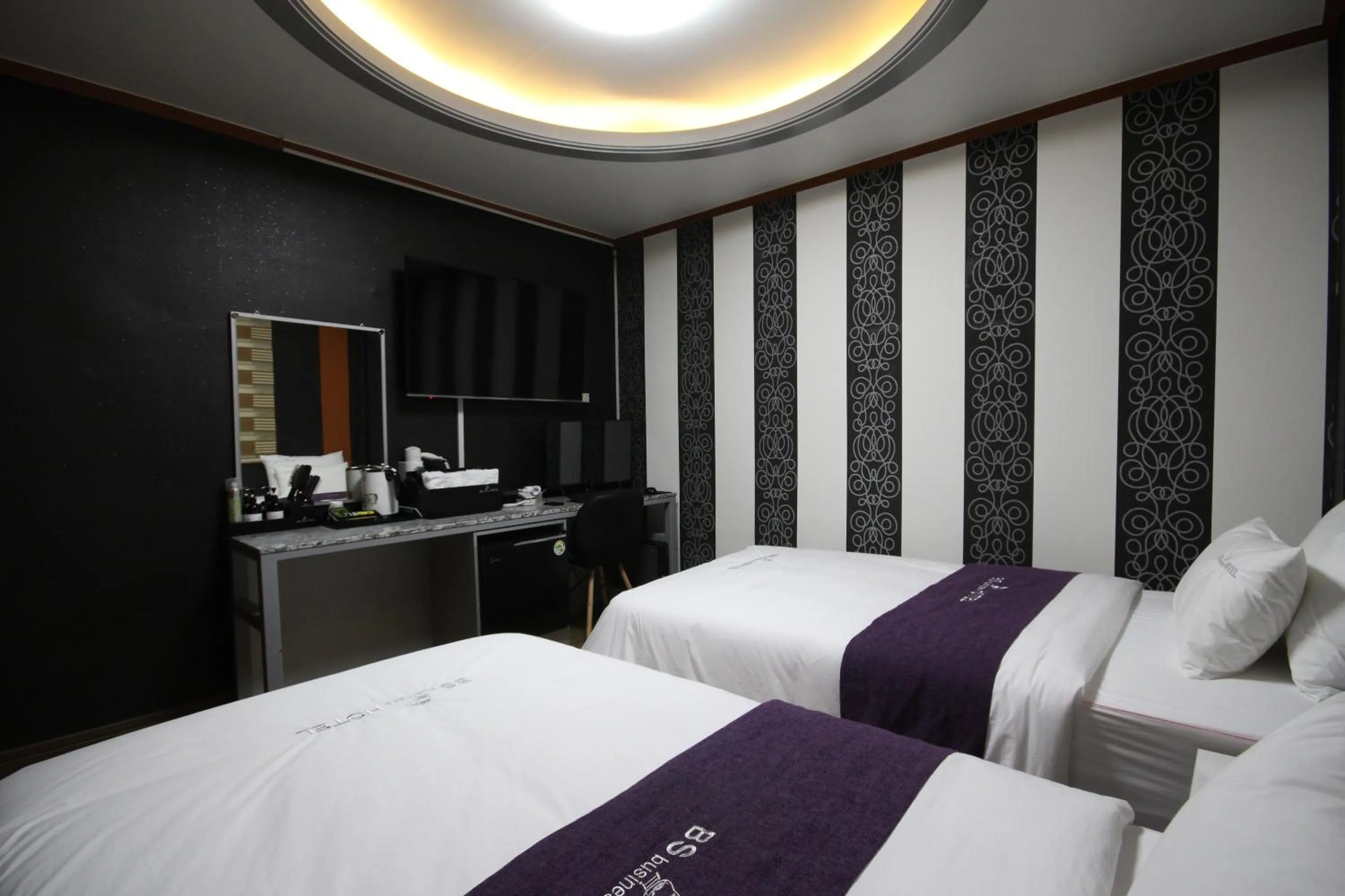 Bed in Business Hotel Busan Station