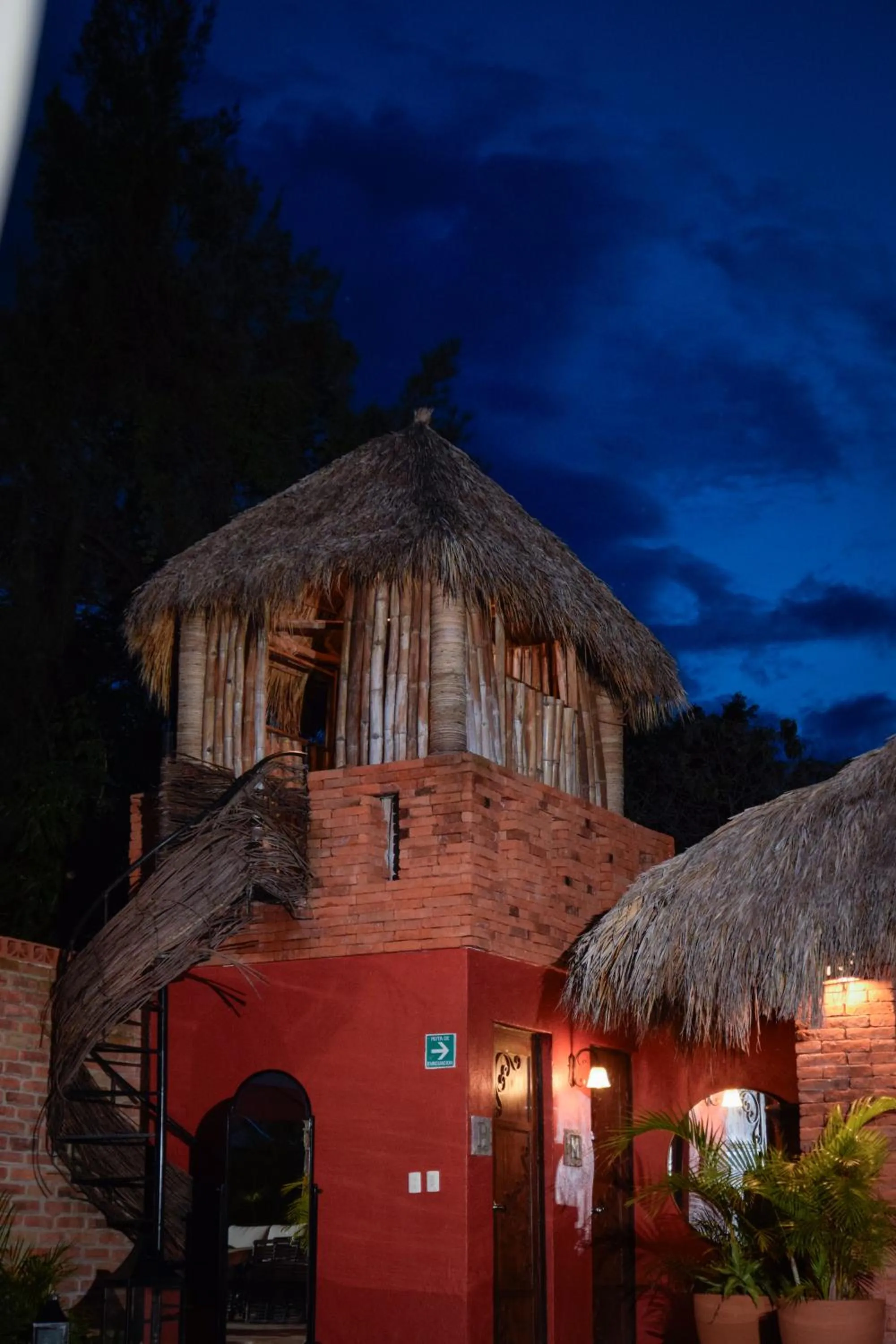 Property building in Casa Miura Hotel Boutique