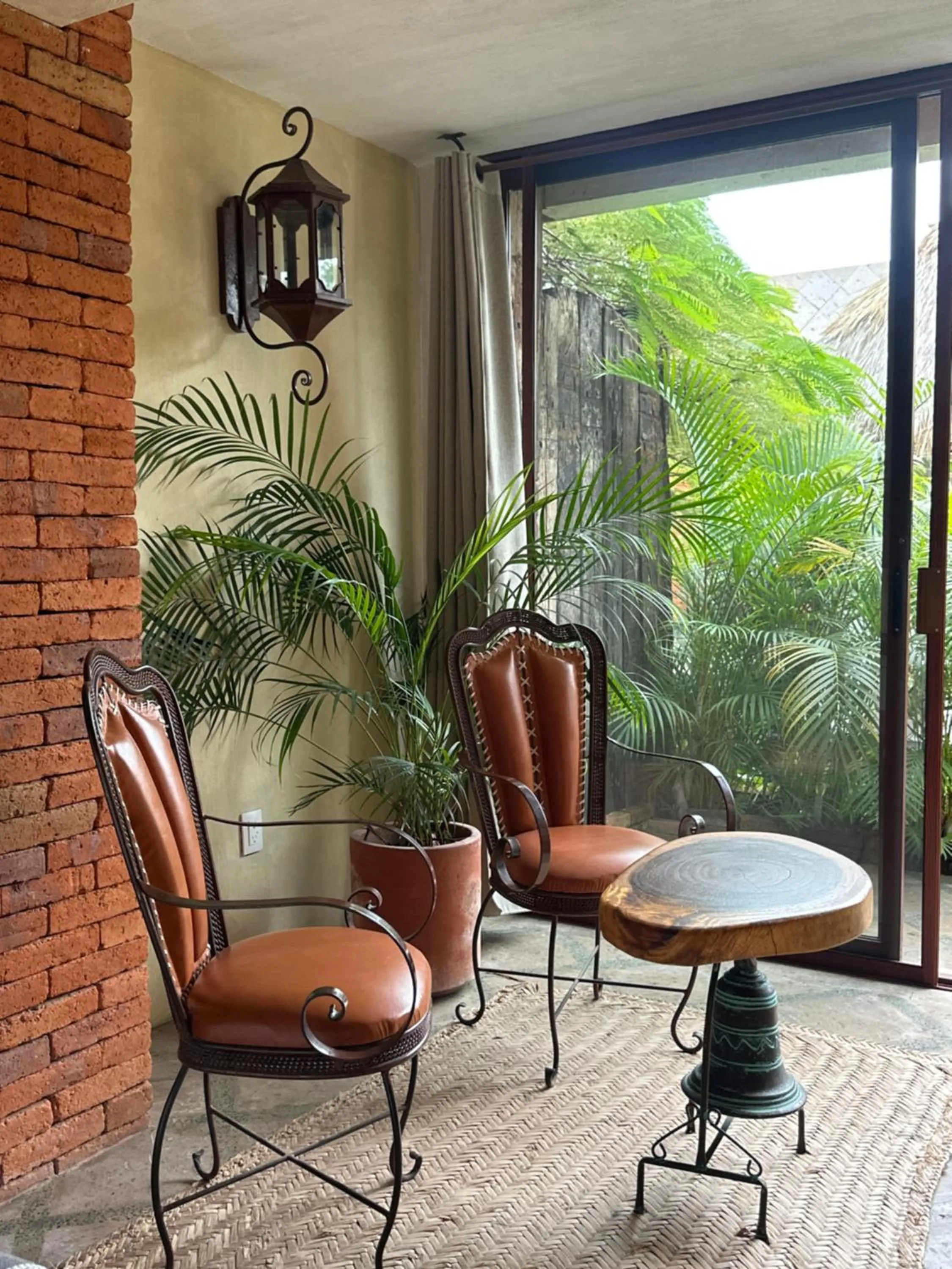 Seating area in Casa Miura Hotel Boutique
