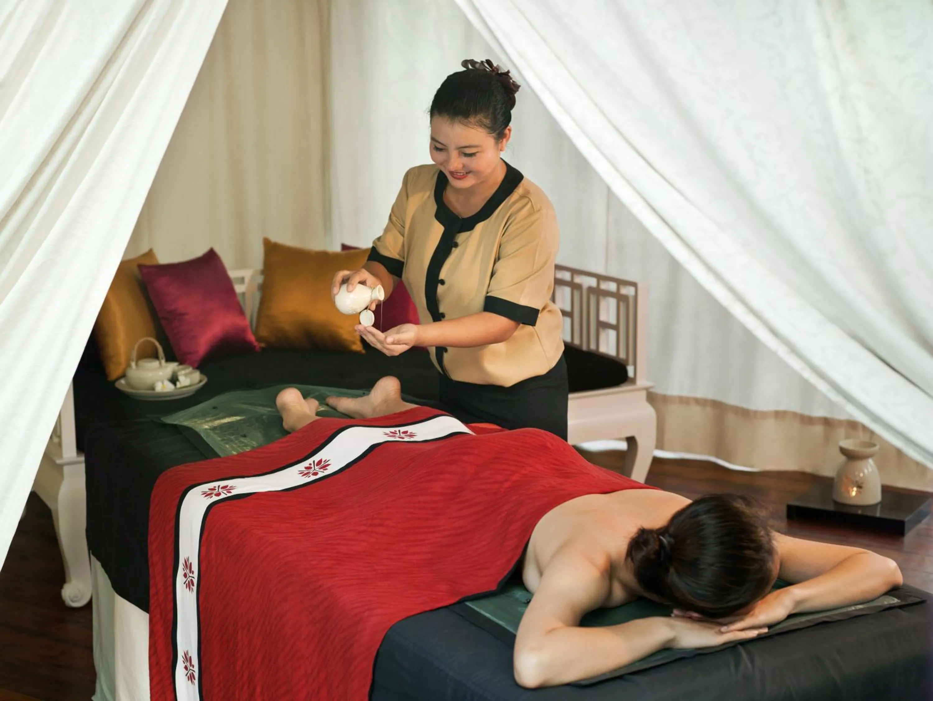 Massage in Homm Souvannaphoum Luang Prabang, part of Banyan Group