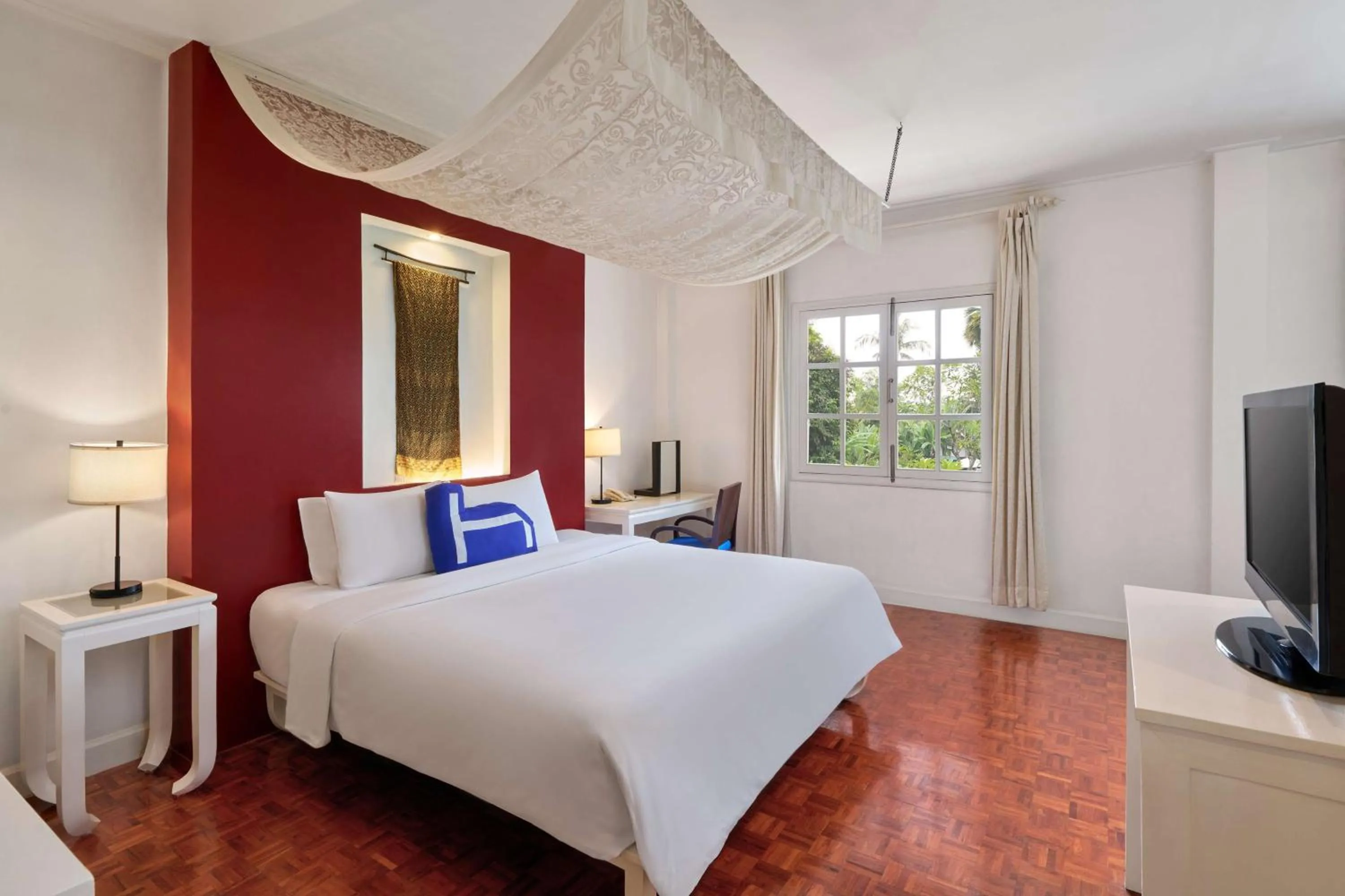 Bedroom, Bed in Homm Souvannaphoum Luang Prabang, part of Banyan Group