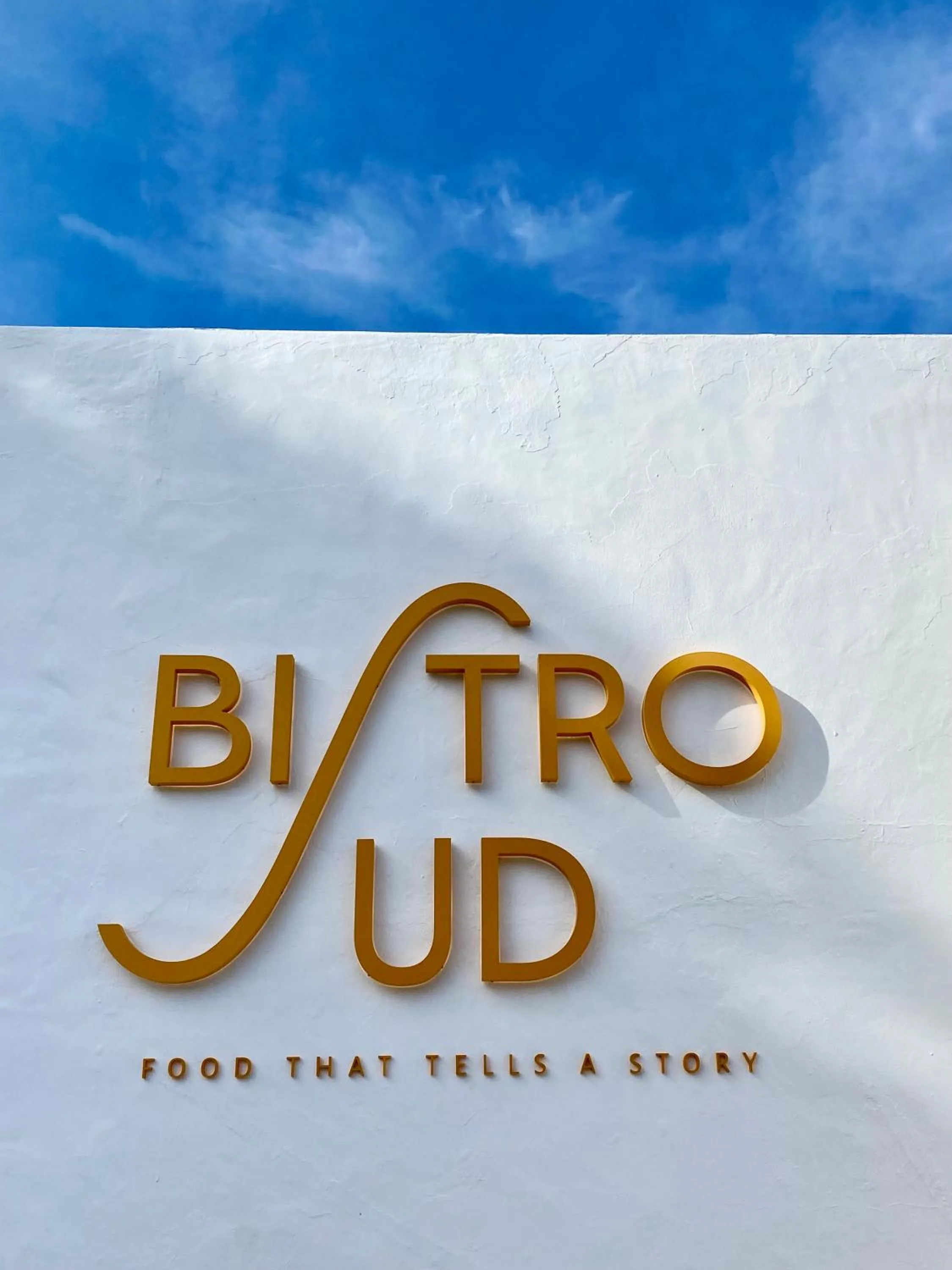 Restaurant/places to eat in Balaia Golf Village