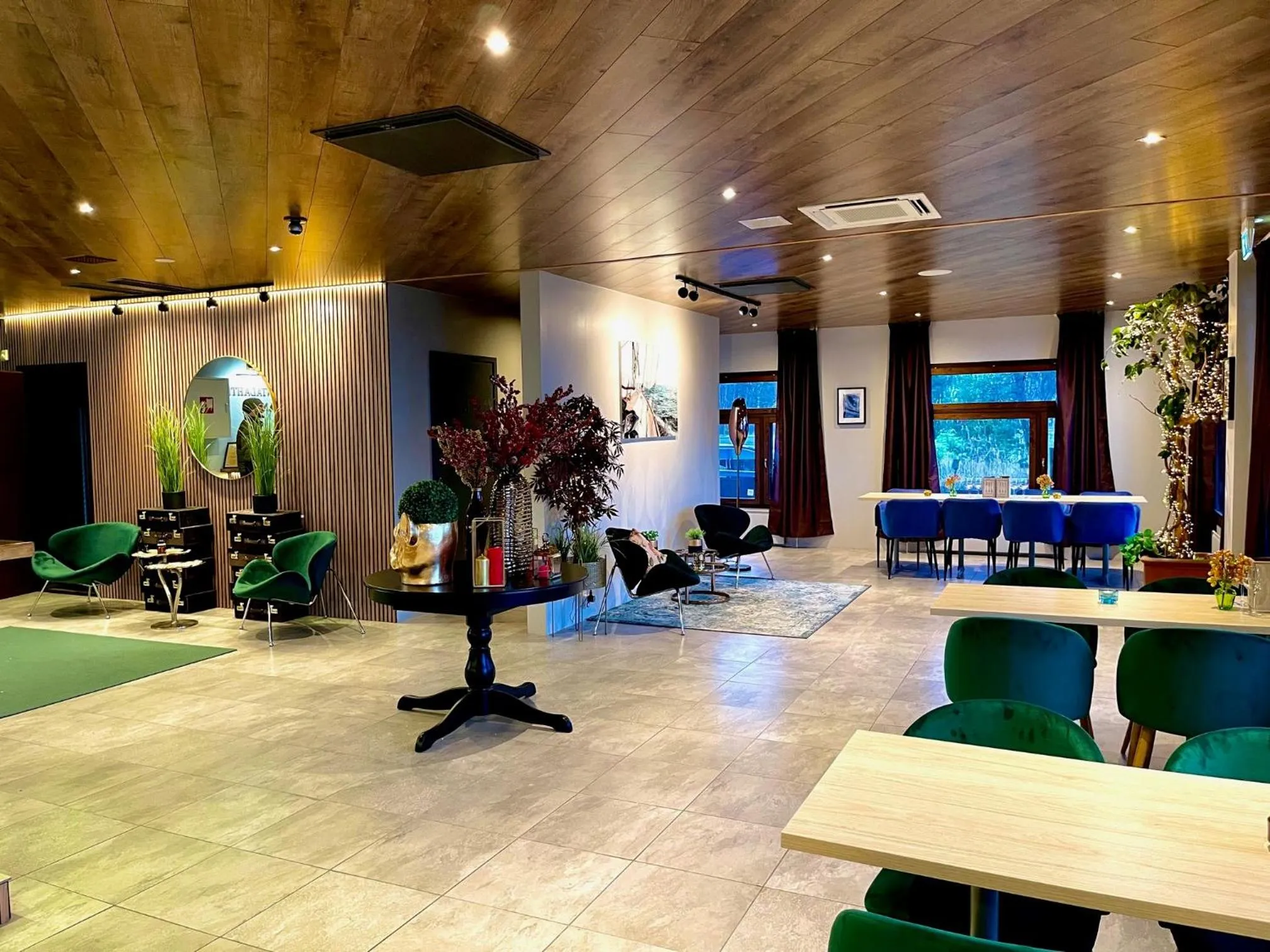 Restaurant/places to eat in Beach Hotel Santalahti