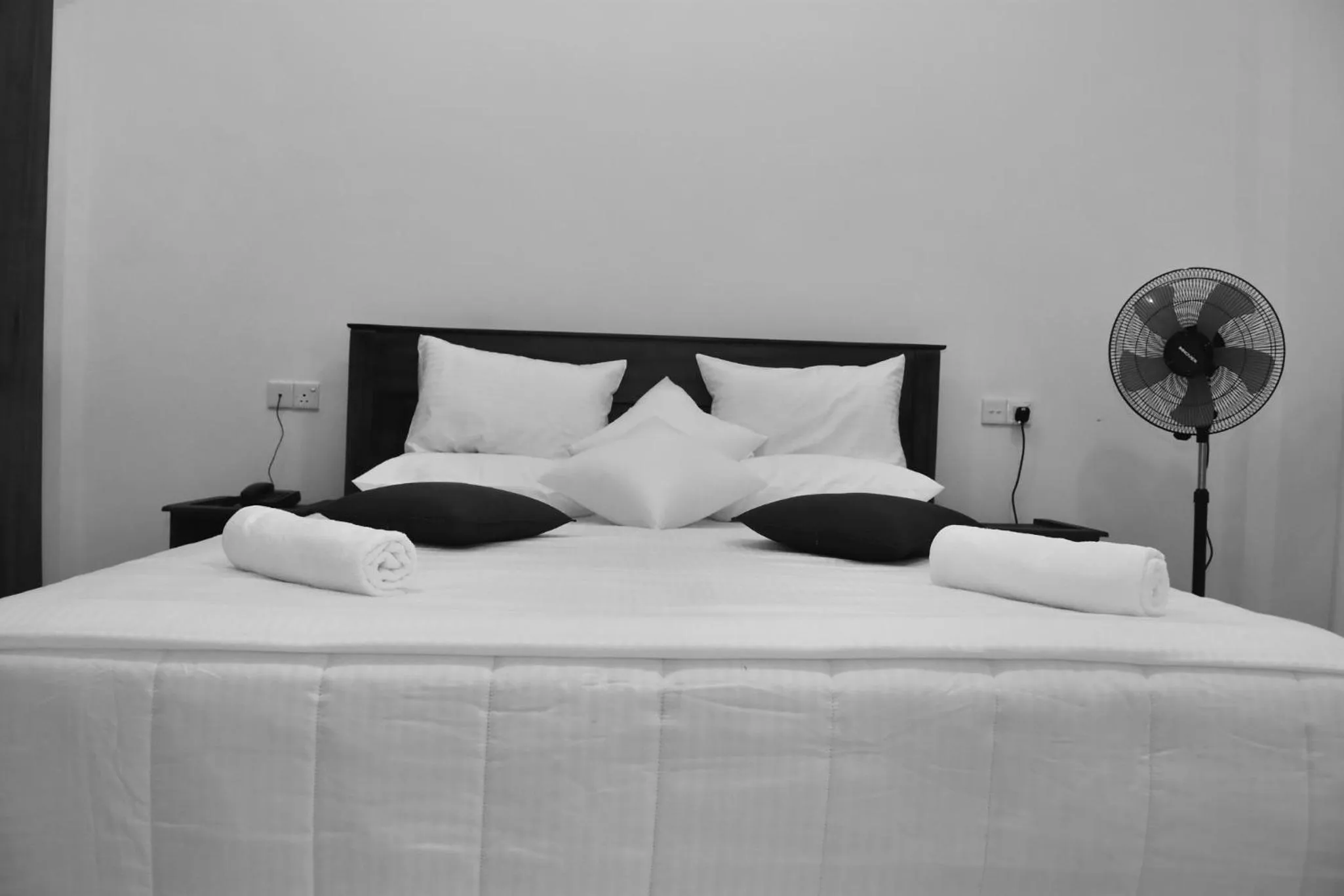 Bedroom, Bed in Ella, Nine Arch Holiday Resort