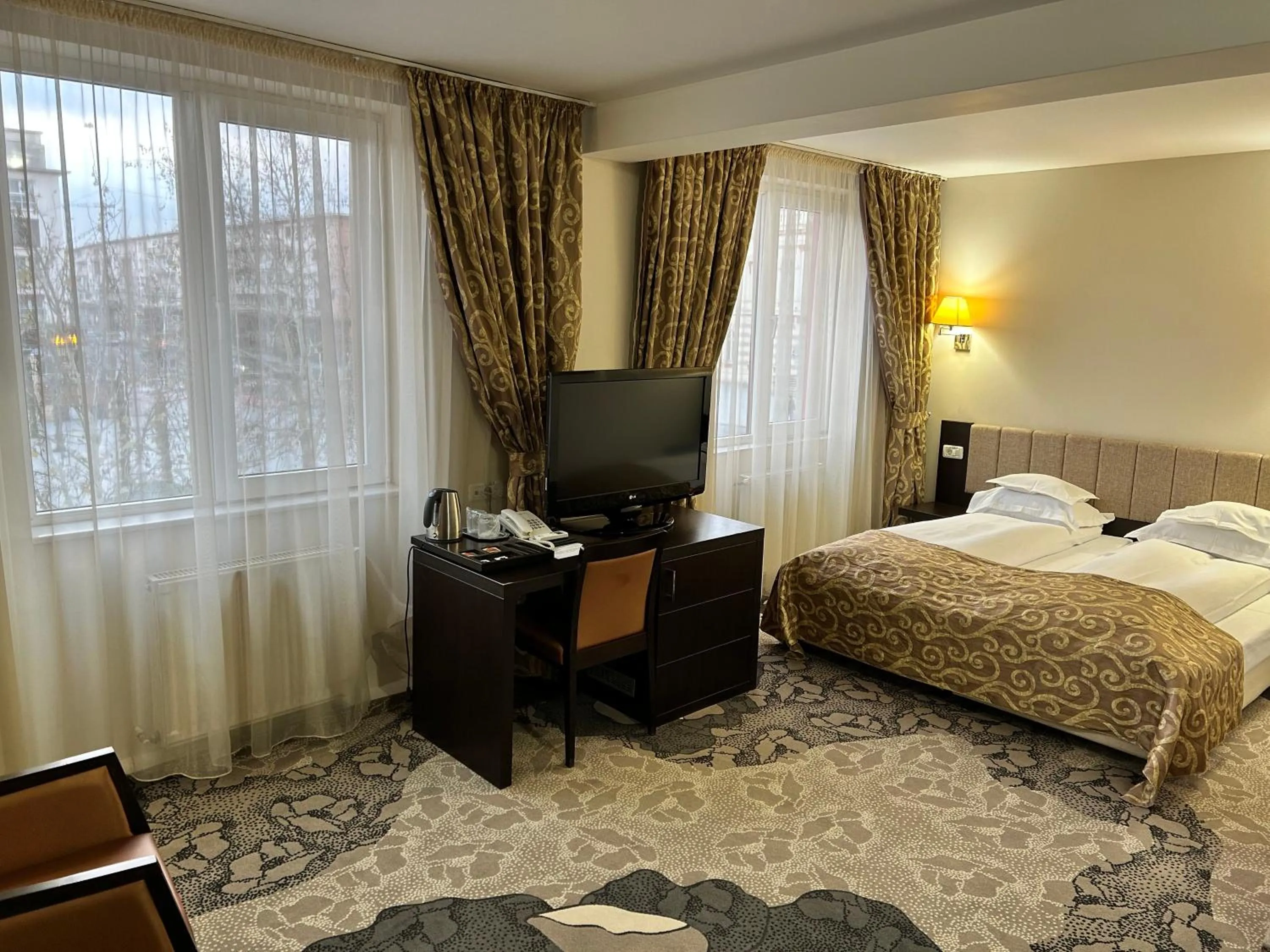 Bed in Hotel Bistrita