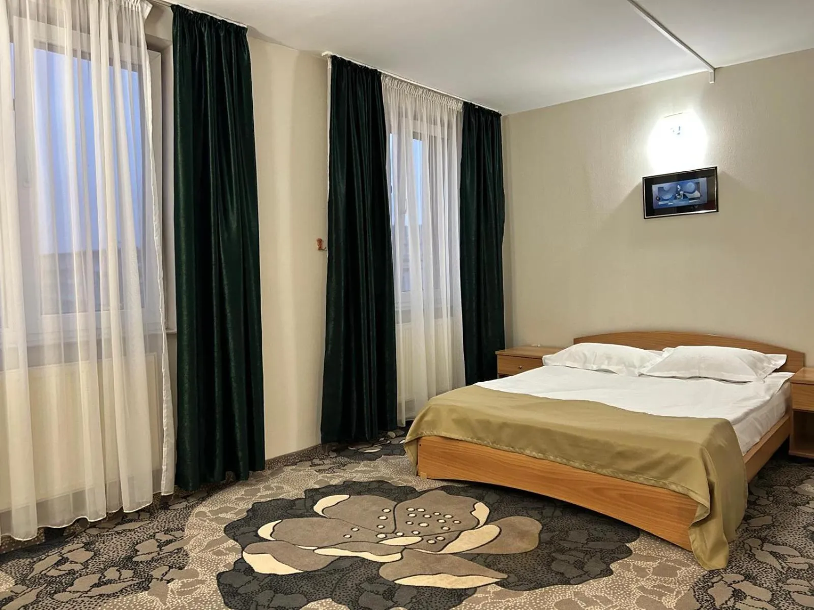 Bed in Hotel Bistrita