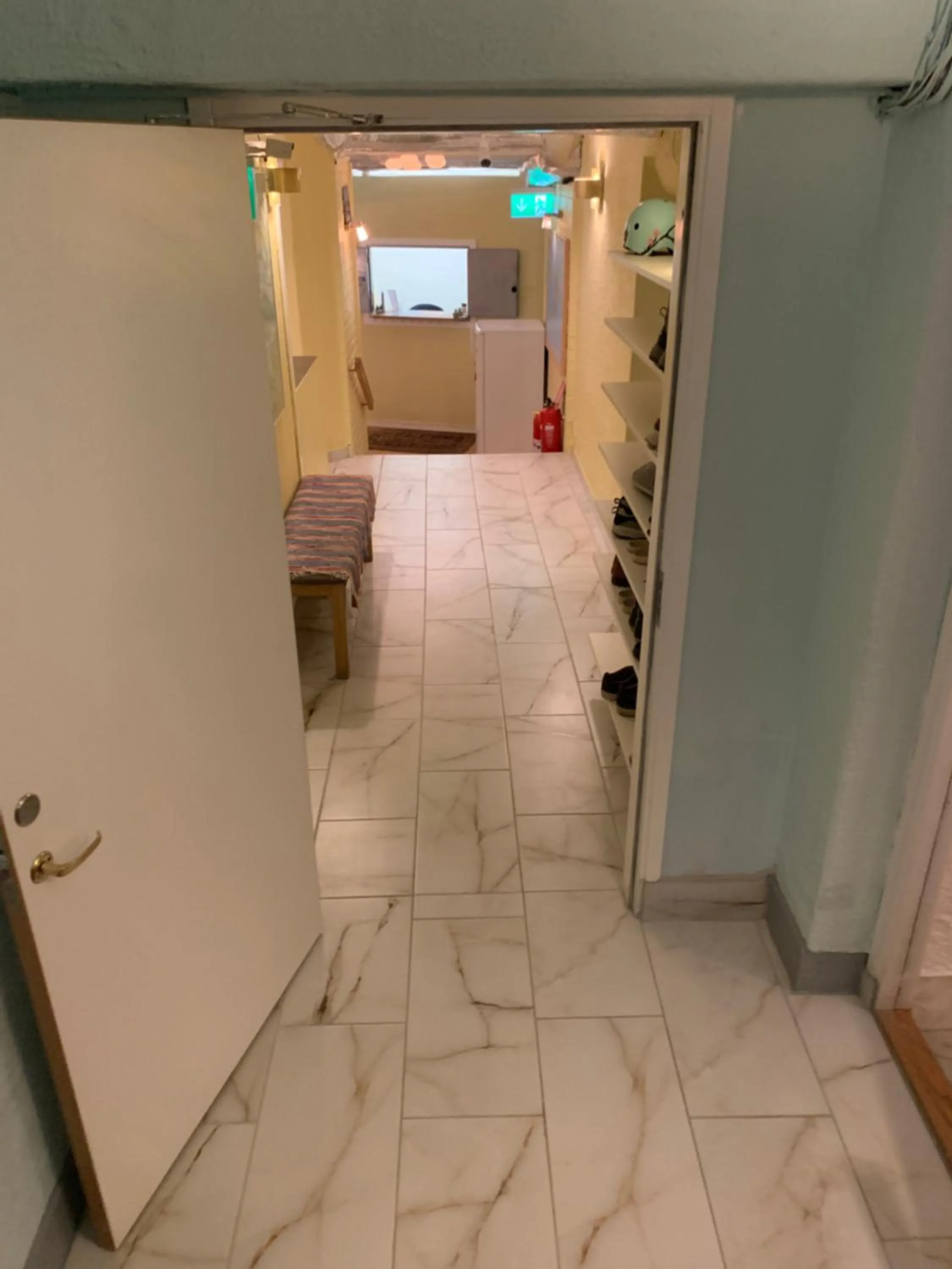 Hostel Bed & Breakfast