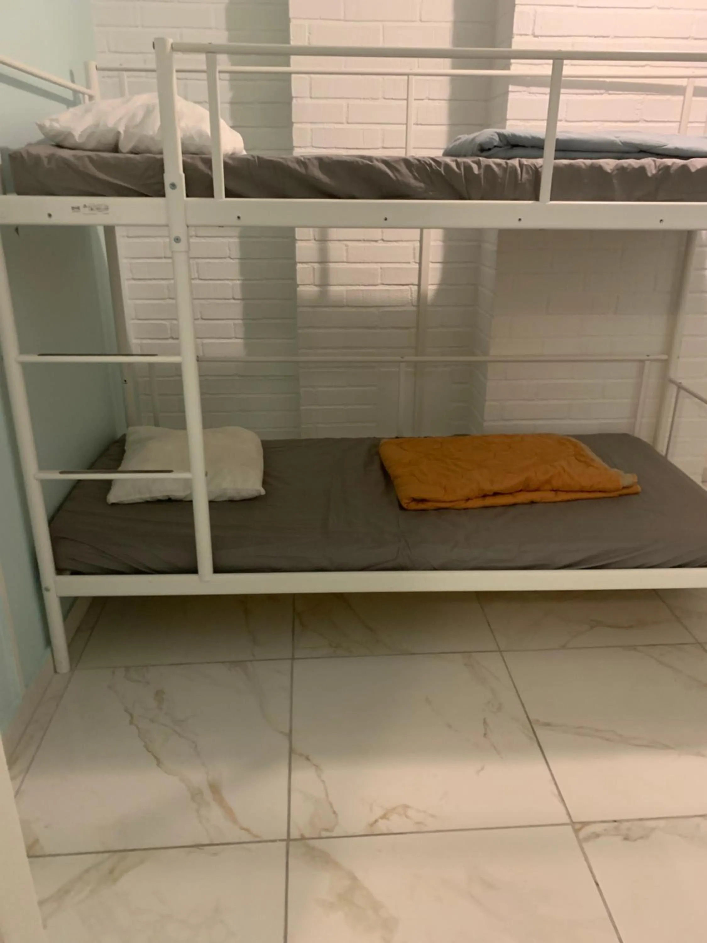 Hostel Bed & Breakfast