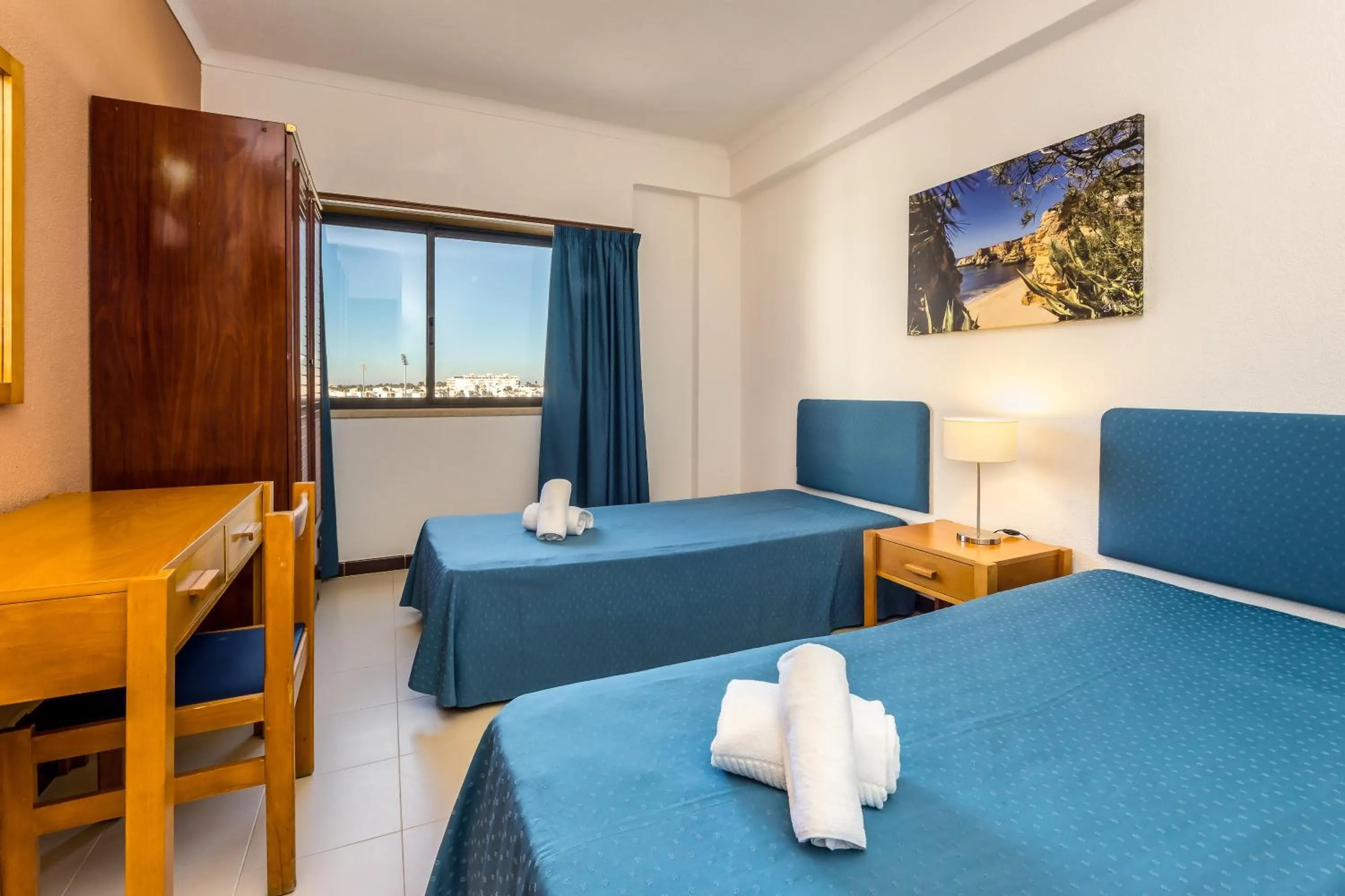 Bed in Janelas do Mar Apartamentos Turisticos