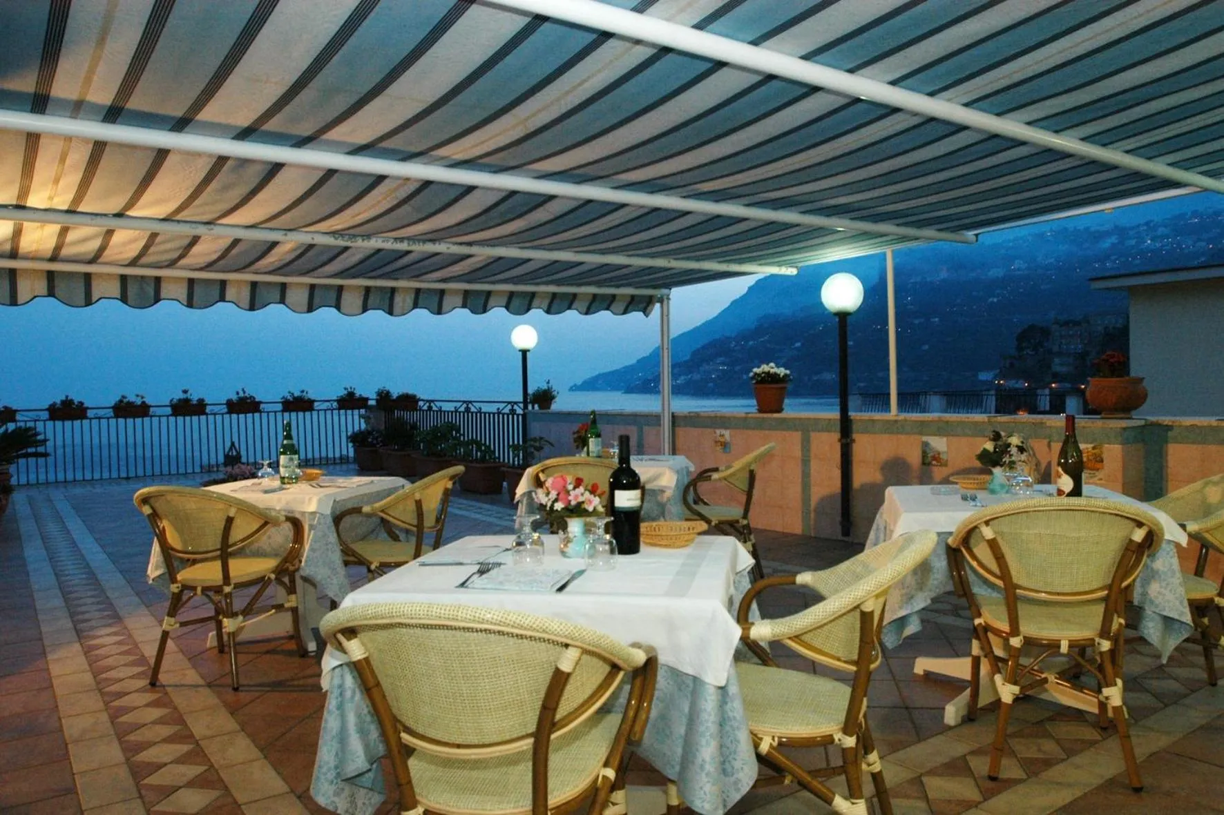 Restaurant/places to eat in Hotel Baia Verde