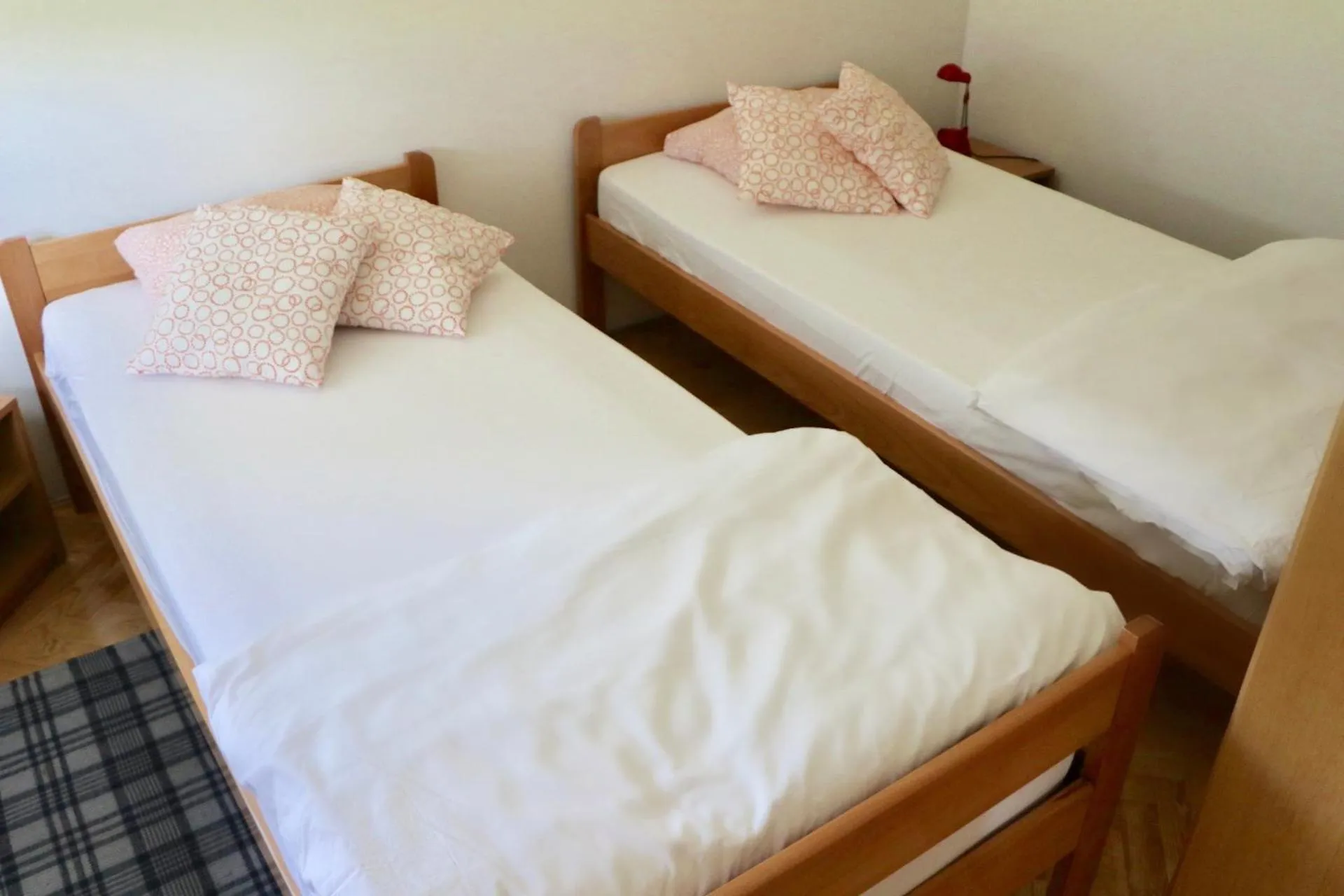 Bed in Artsy Apartment Zagreb