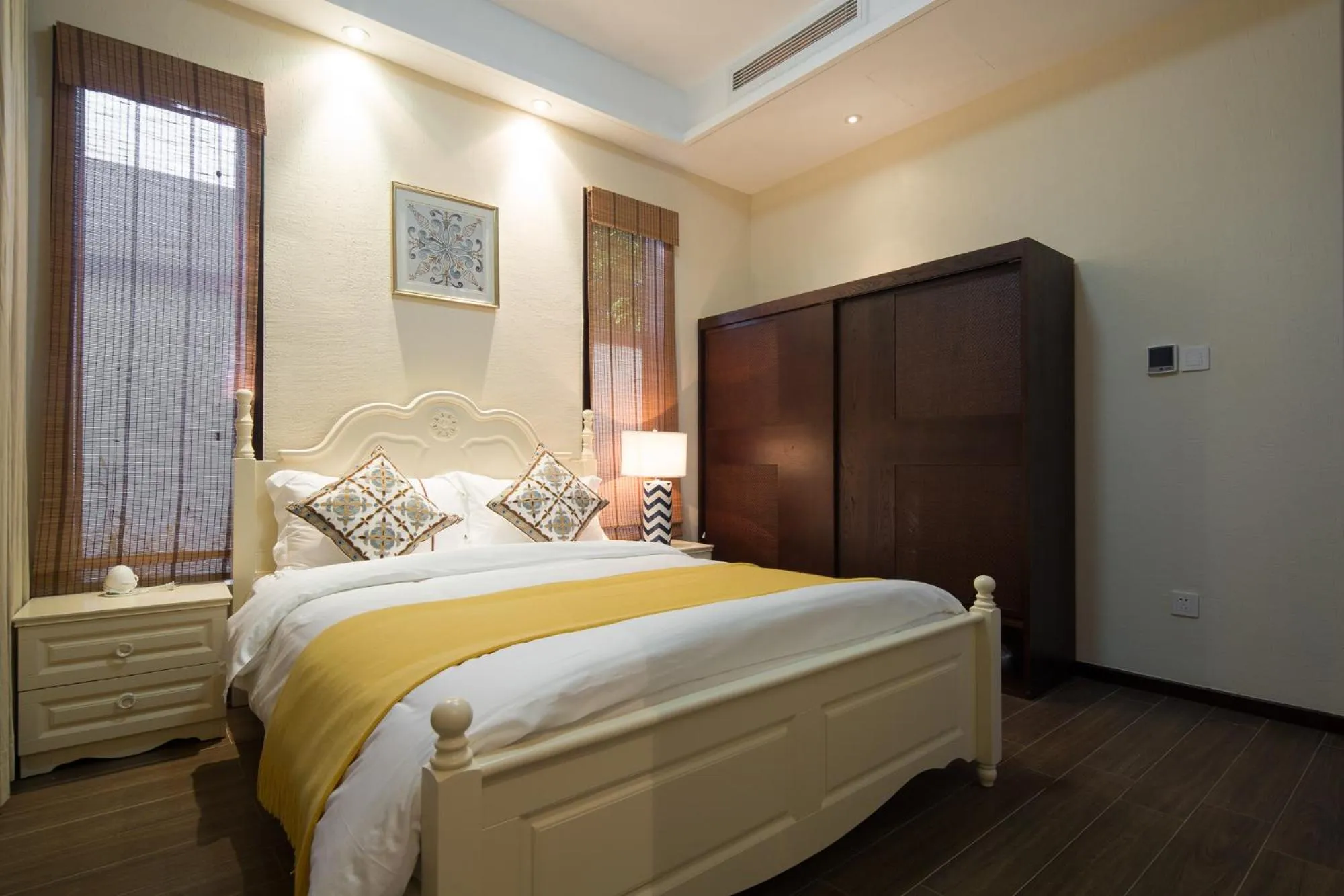 Bed in Sanya Haitang Bay Mushe Villa
