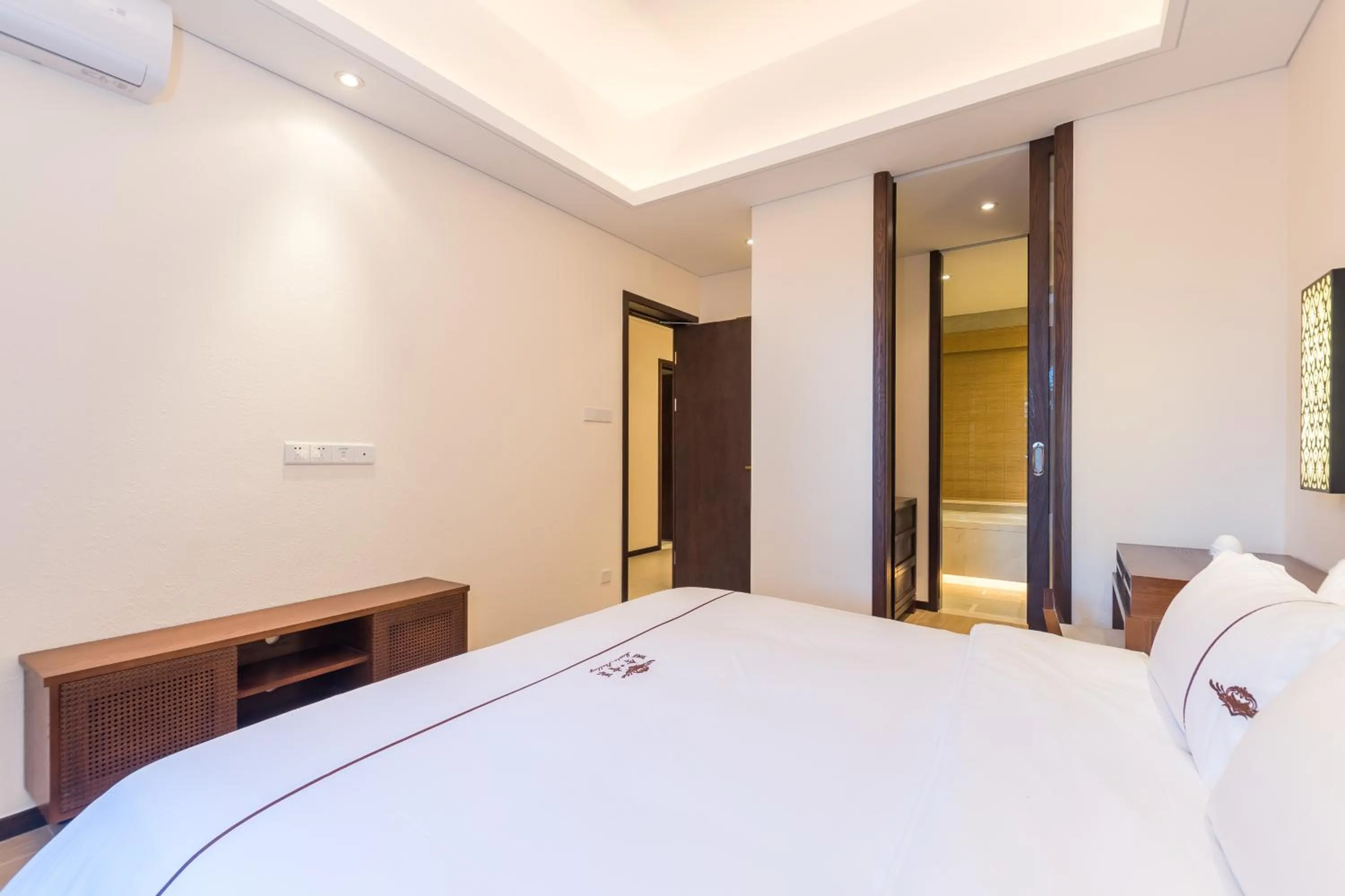 Bedroom, Bed in Sanya Haitang Bay Mushe Villa