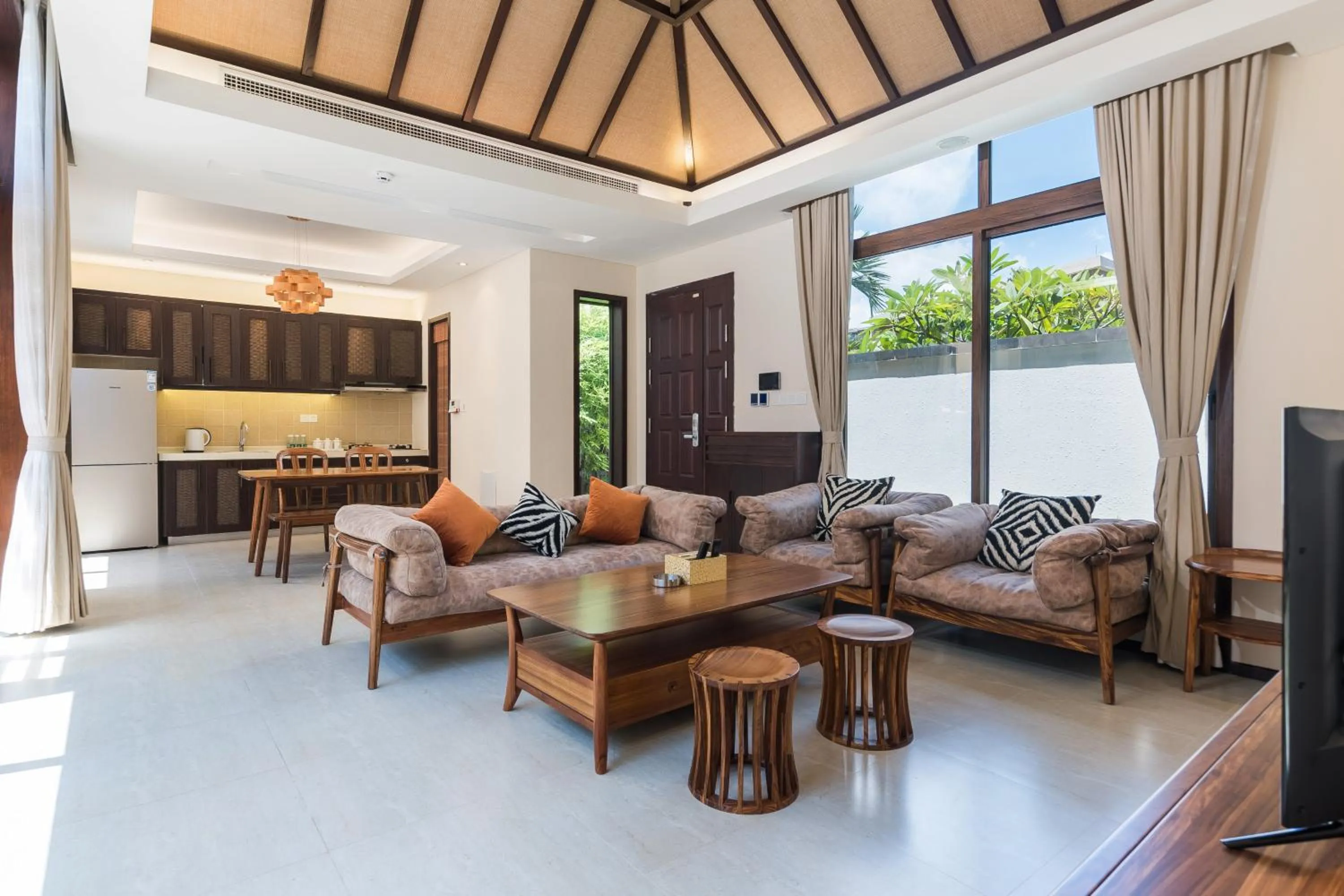 Living room in Sanya Haitang Bay Mushe Villa