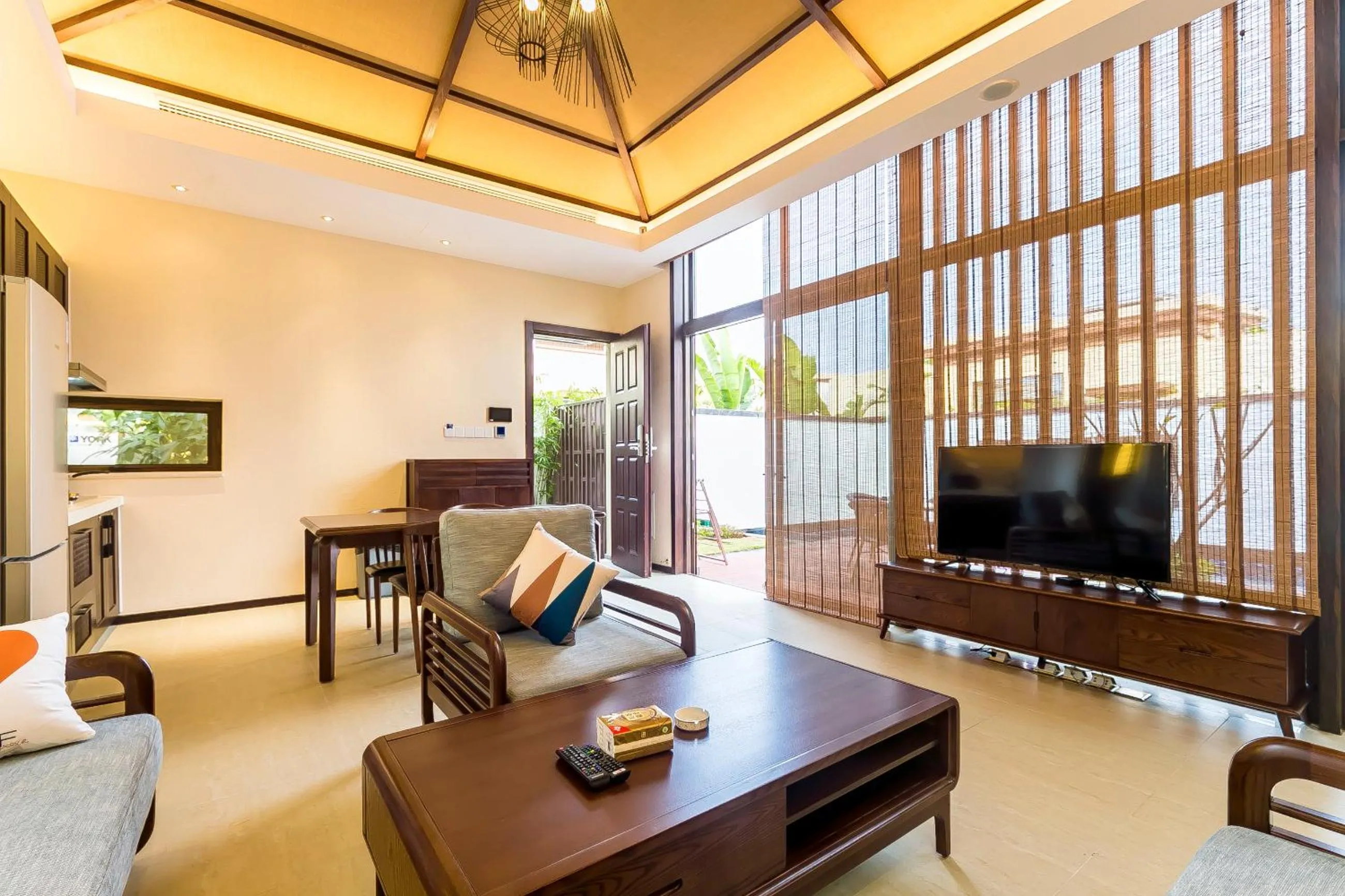 Living room in Sanya Haitang Bay Mushe Villa