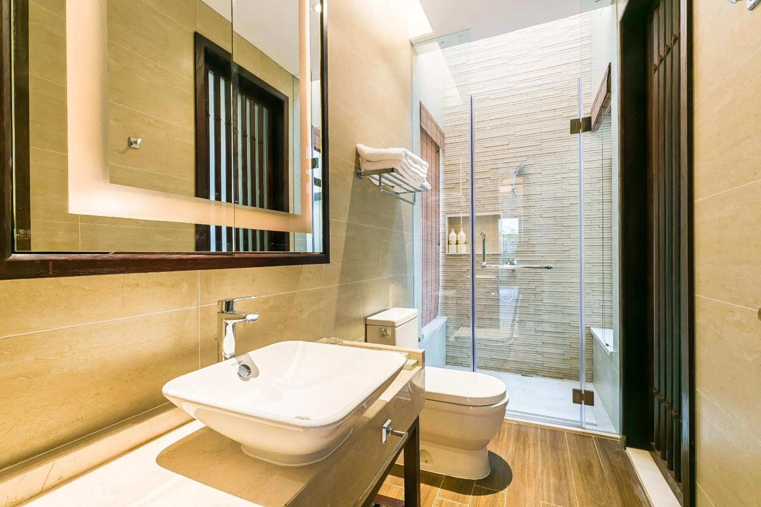 Toilet in Sanya Haitang Bay Mushe Villa