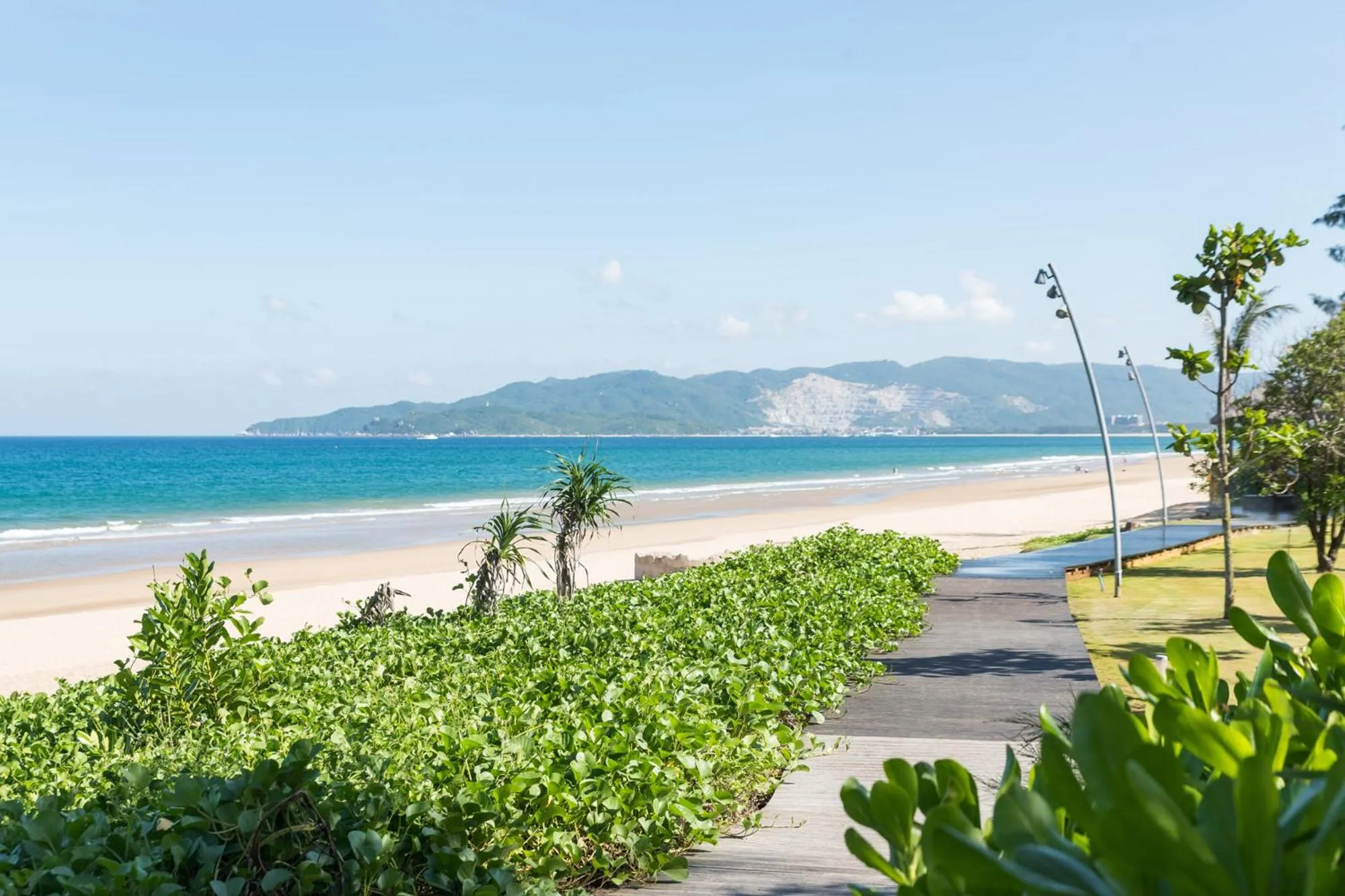 Beach in Sanya Haitang Bay Mushe Villa