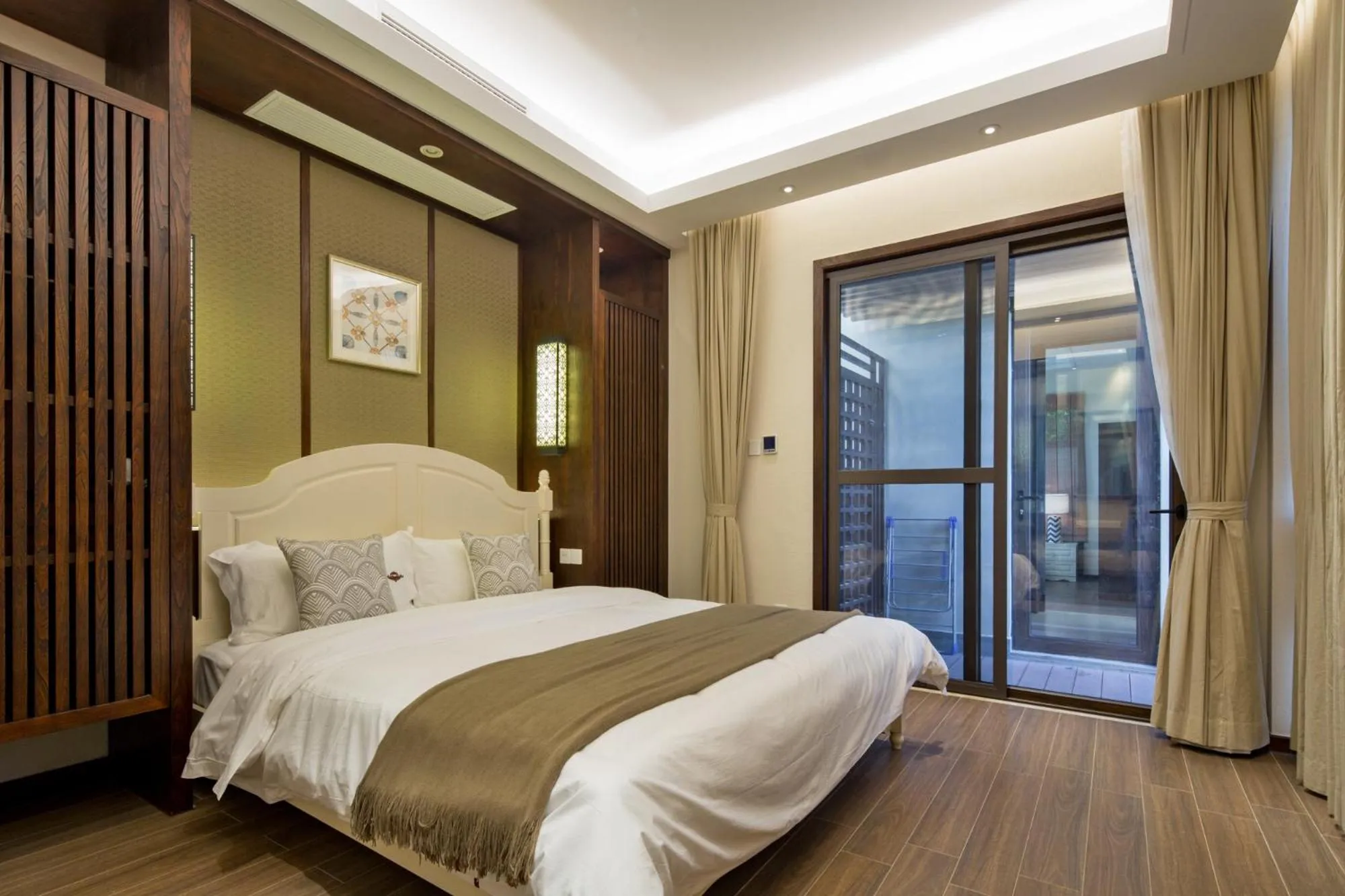 Bed in Sanya Haitang Bay Mushe Villa