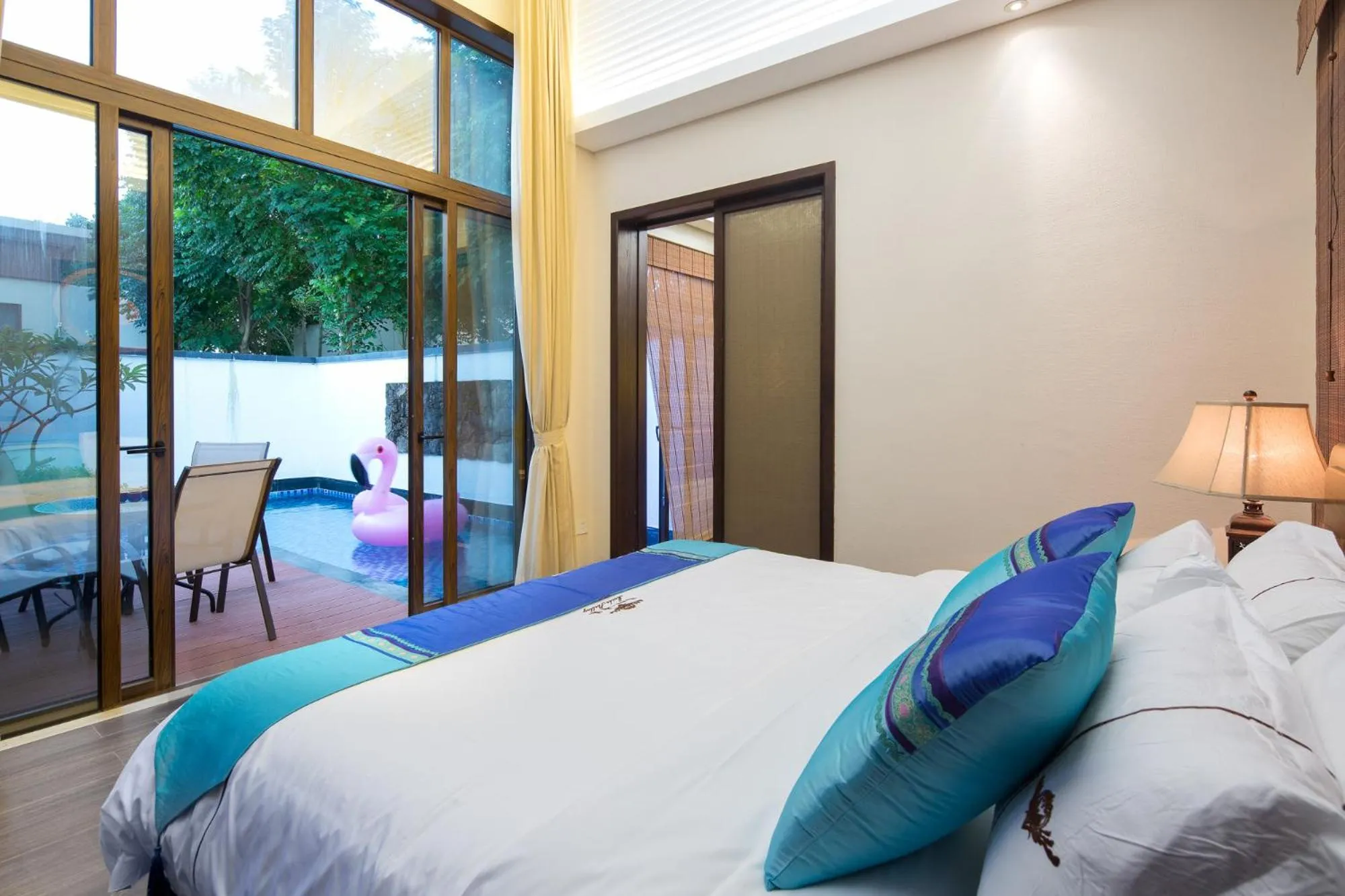 Bed in Sanya Haitang Bay Mushe Villa