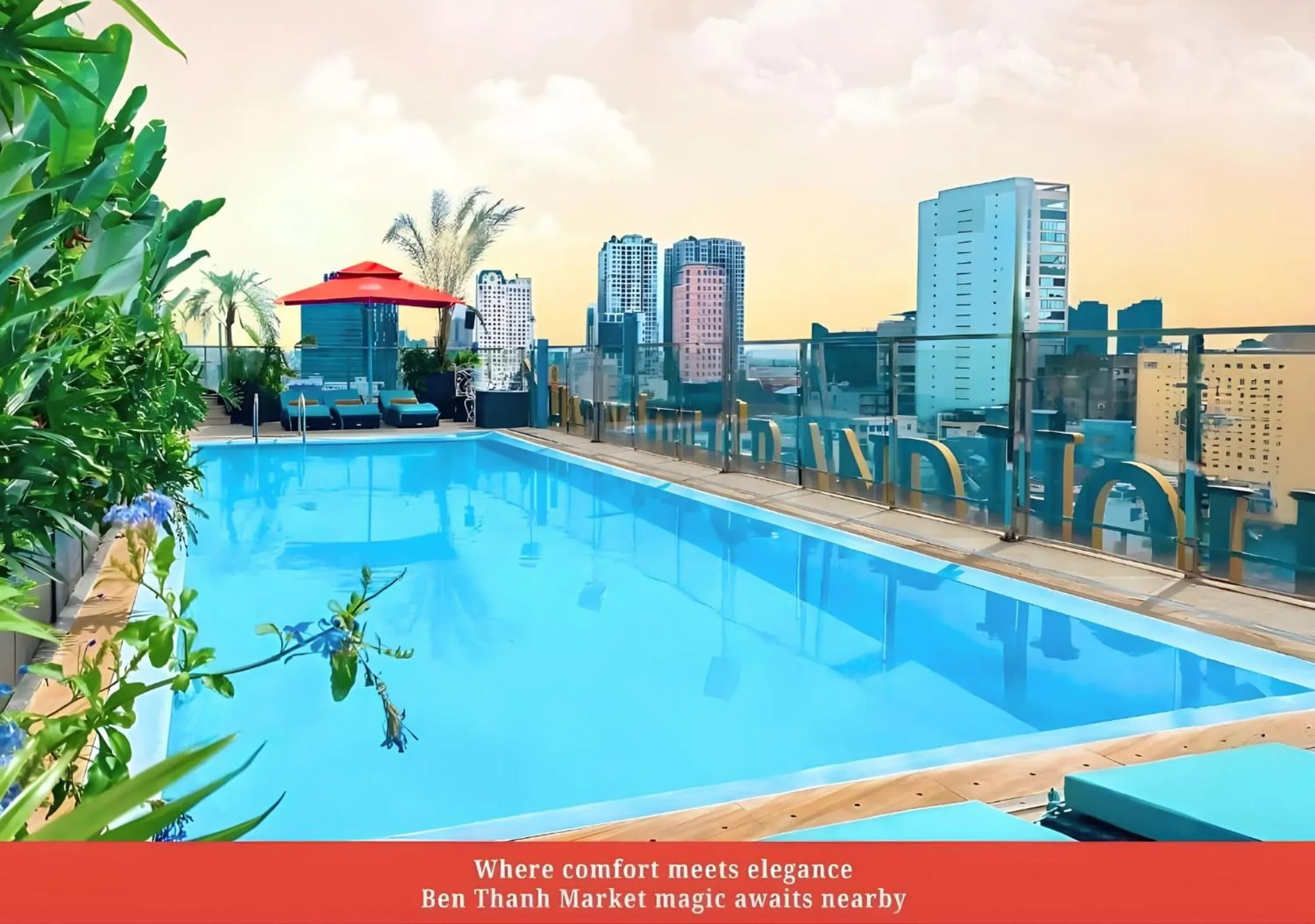 Property building in Happy Life Grand Hotel & Rooftop Skybar