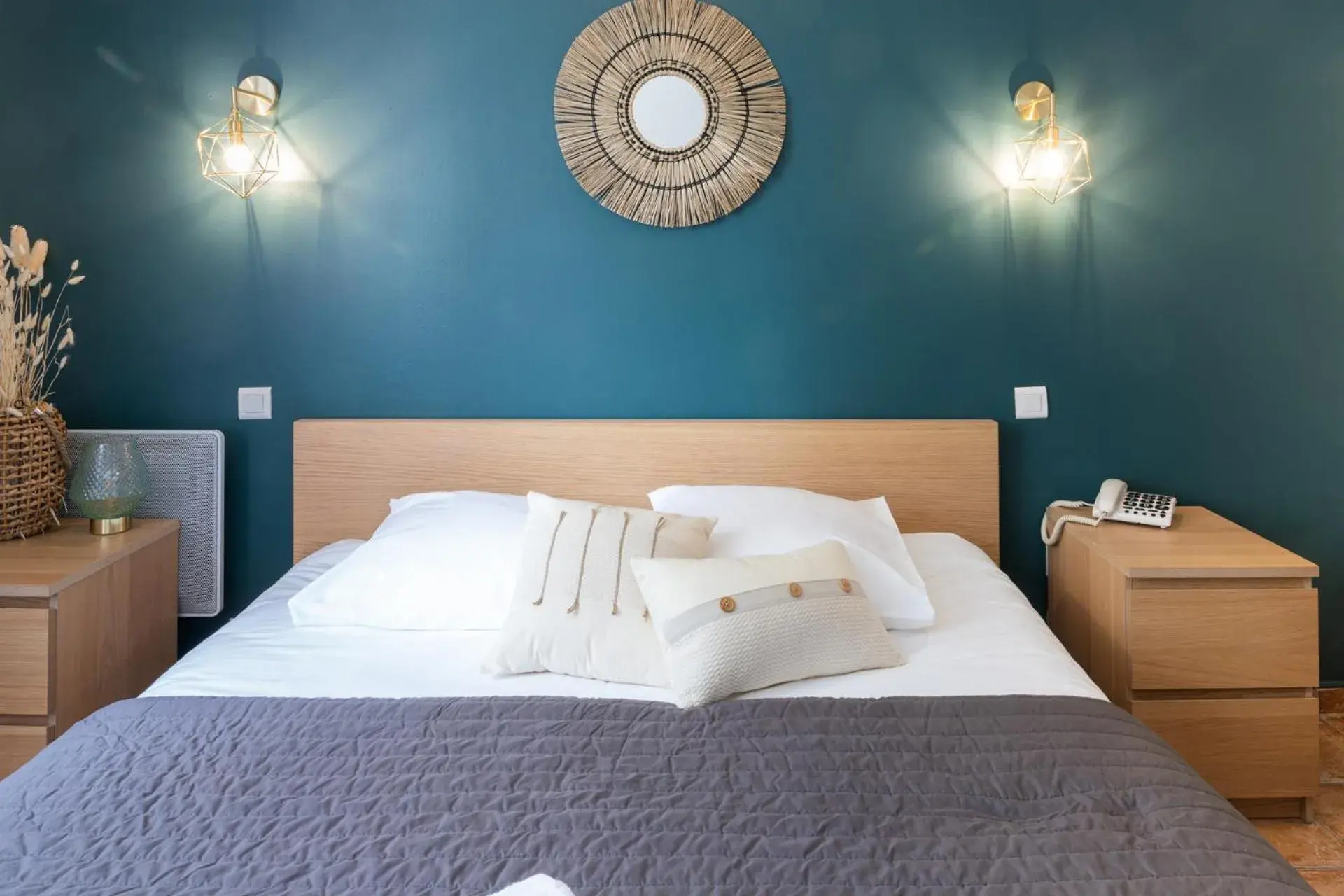 Double Room in Logis hôtel restaurant Auberge de l'Espinouse Double Room in Logis hôtel restaurant Auberge de l'Espinouse