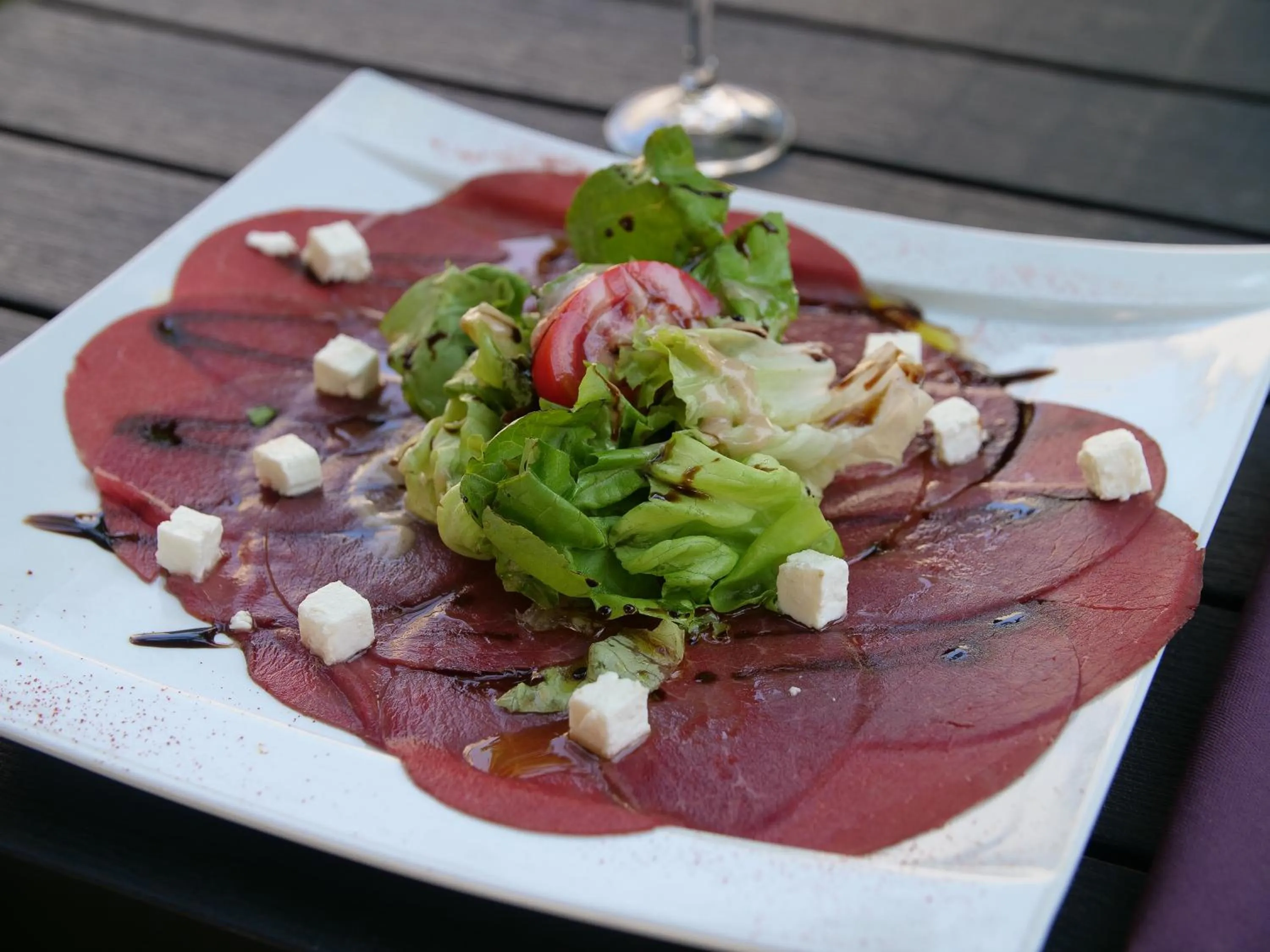 Food in Hôtel Inn Design Resto Novo Bourges