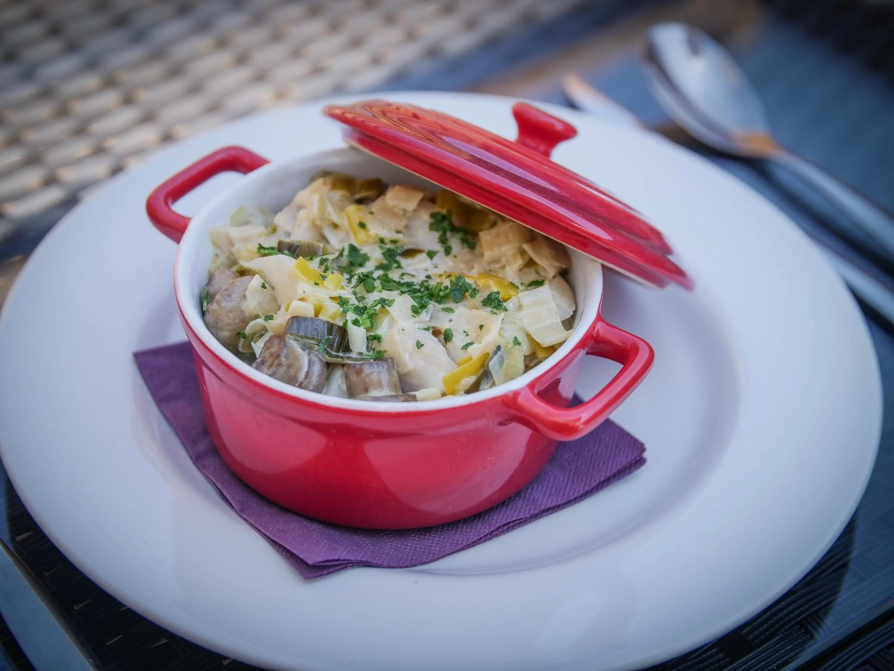 Food in Hôtel Inn Design Resto Novo Bourges