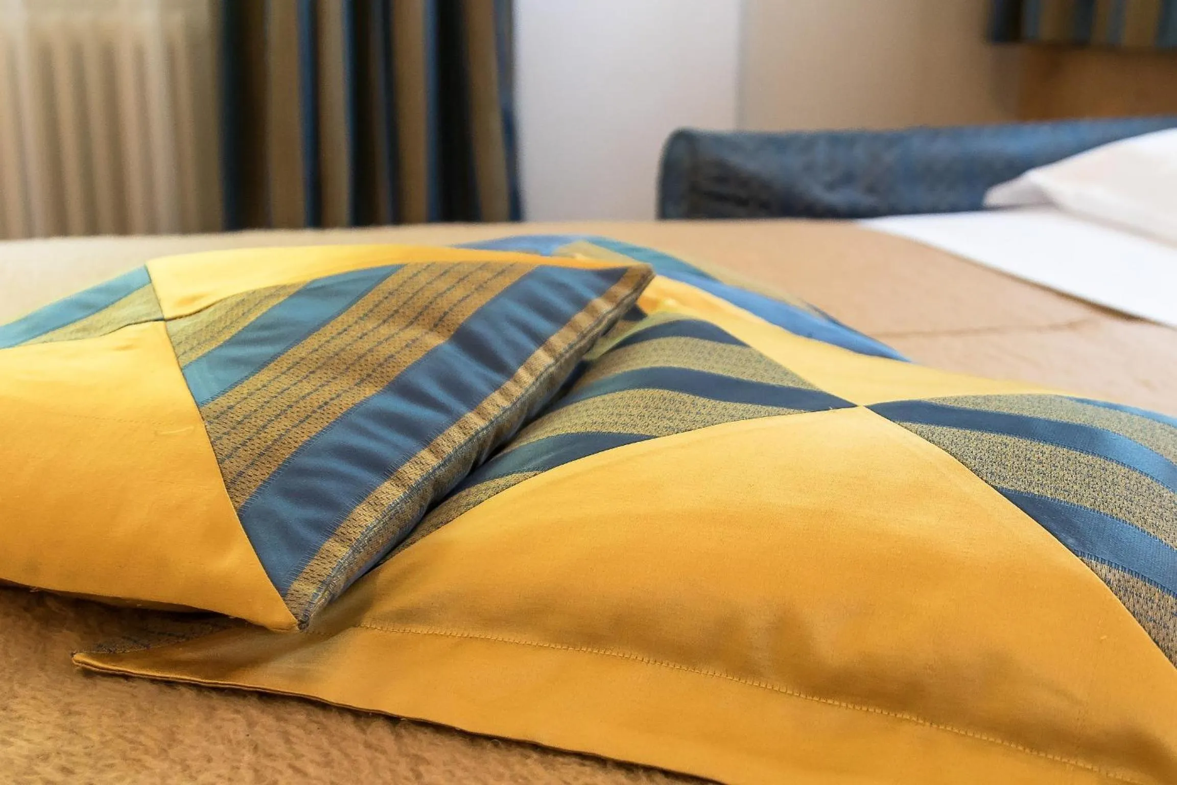 Decorative detail, Bed in Garnì La Dorada