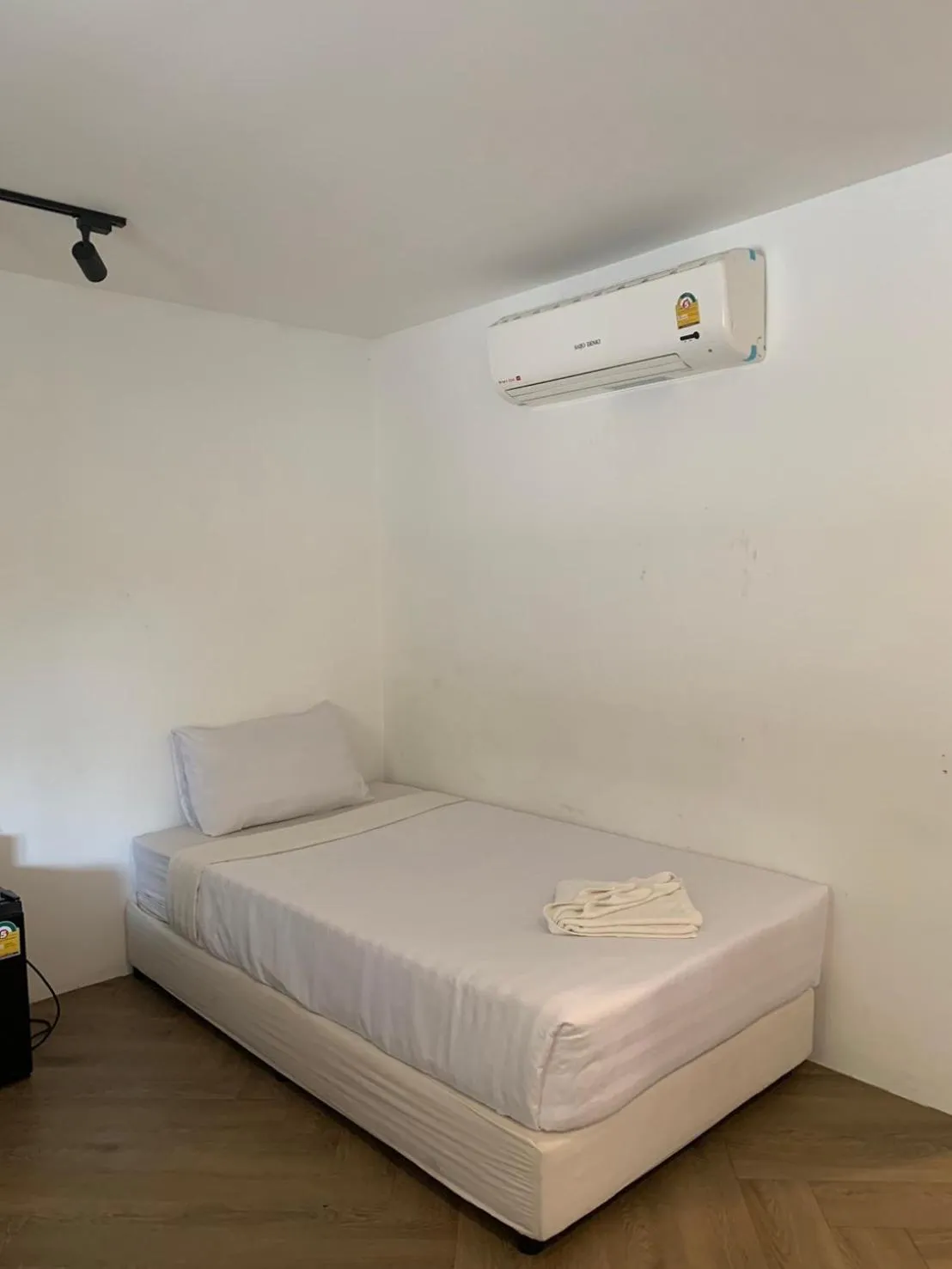 Bed in Paradise Bungalows