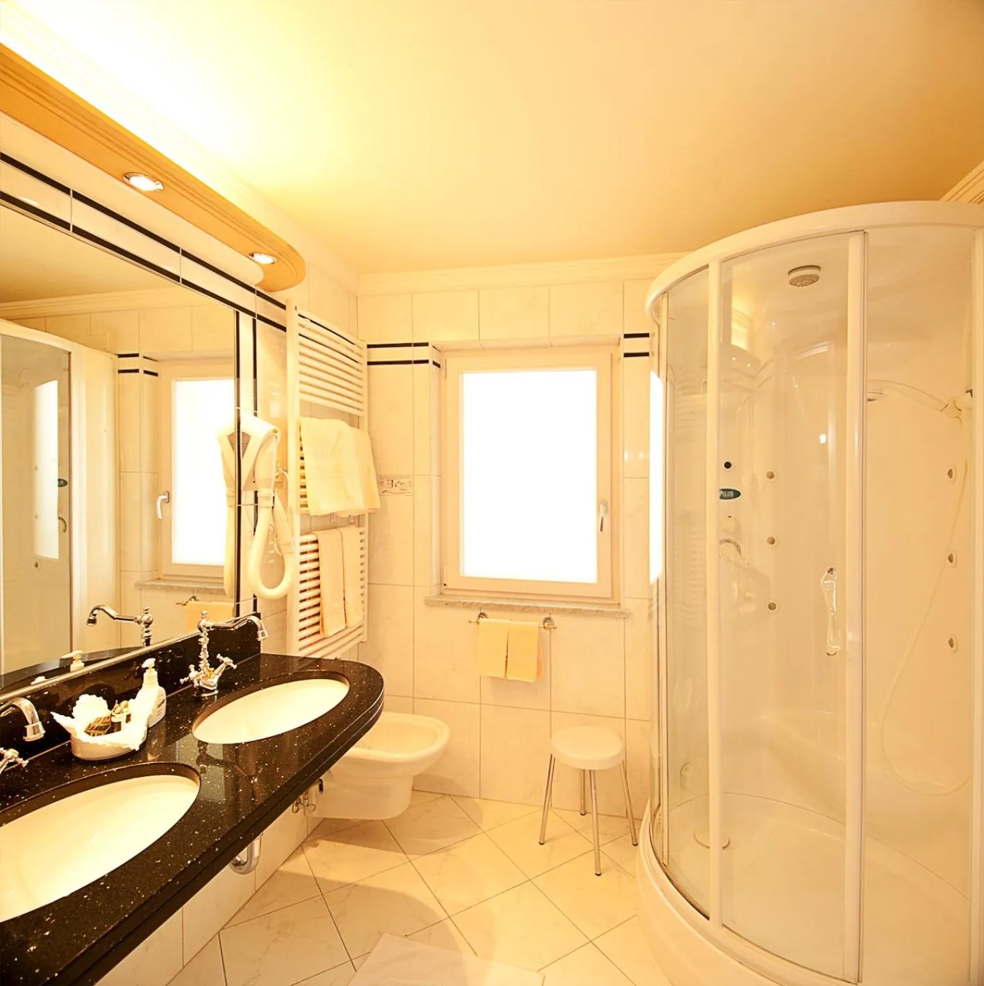 Bathroom in Hotel Funggashof