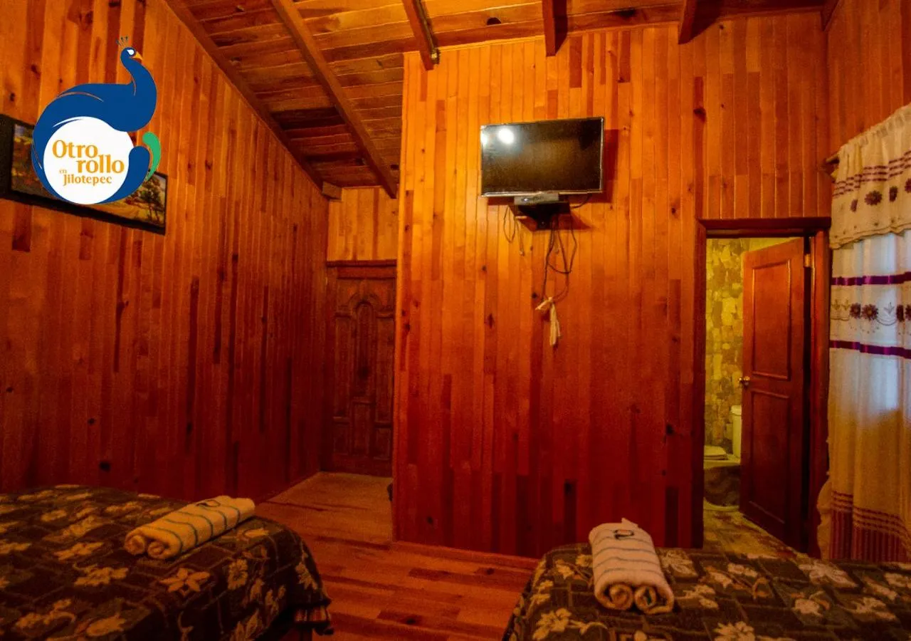 Communal lounge/ TV room in Otro Rollo en Jilotepec