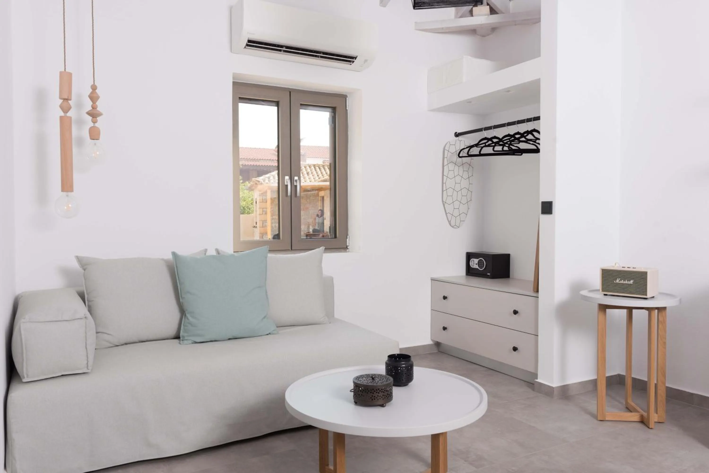 Living room in Calme Suites Mani