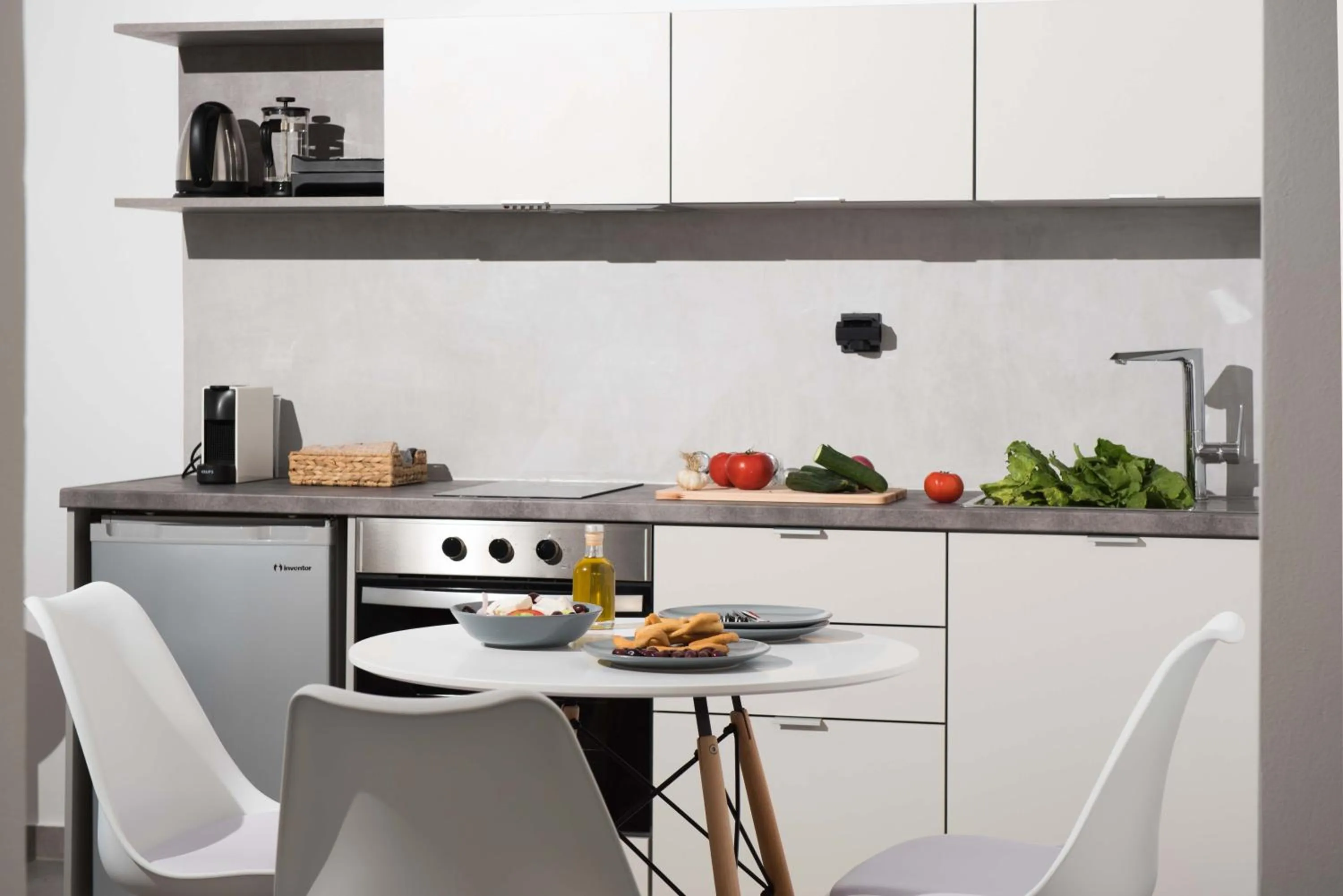 Coffee/tea facilities in Calme Suites Mani