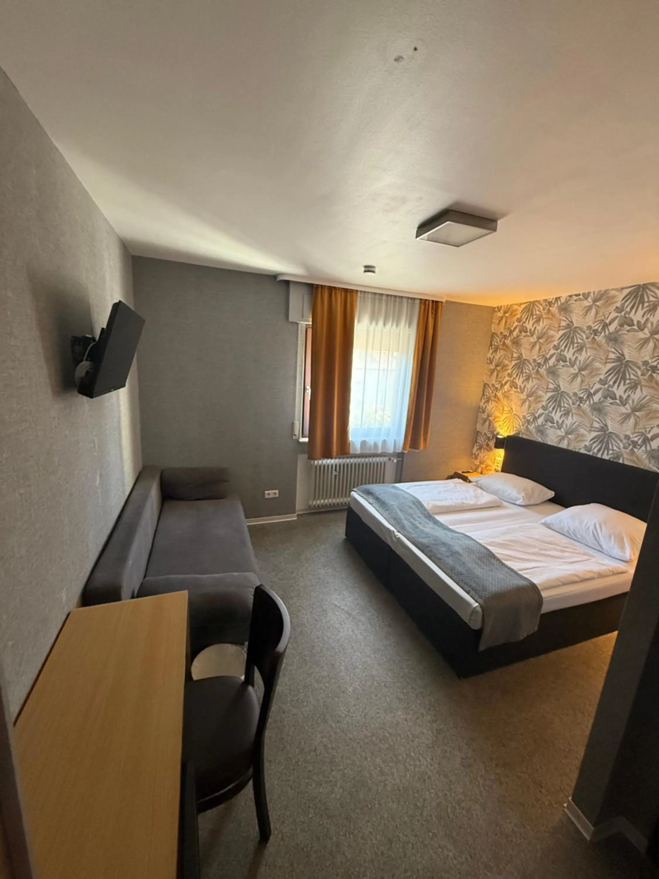 Bed in Parkhotel Lindenhof - KOSTENLOSE PARKPLÄTZE