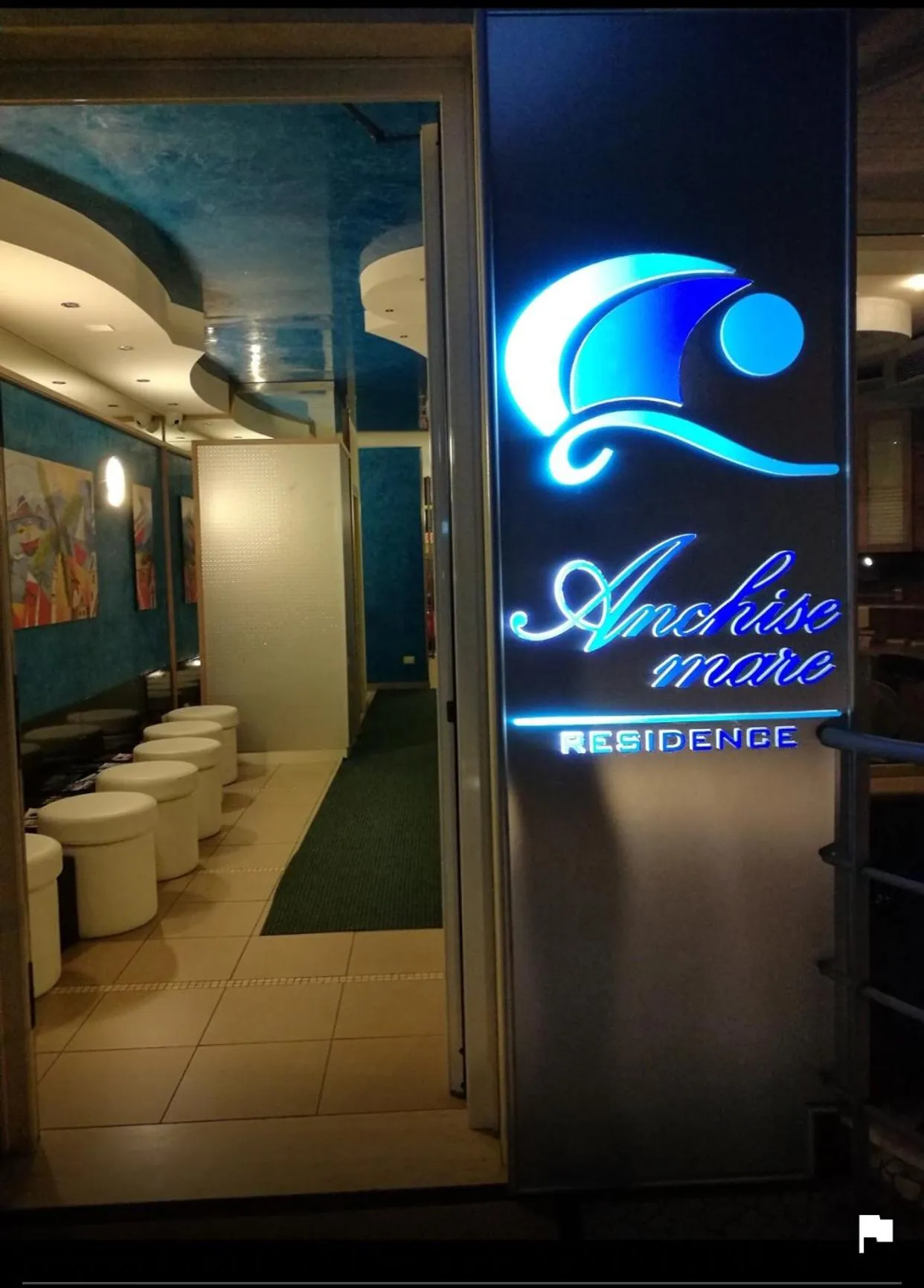 Facade/entrance in Residence Anchisemare