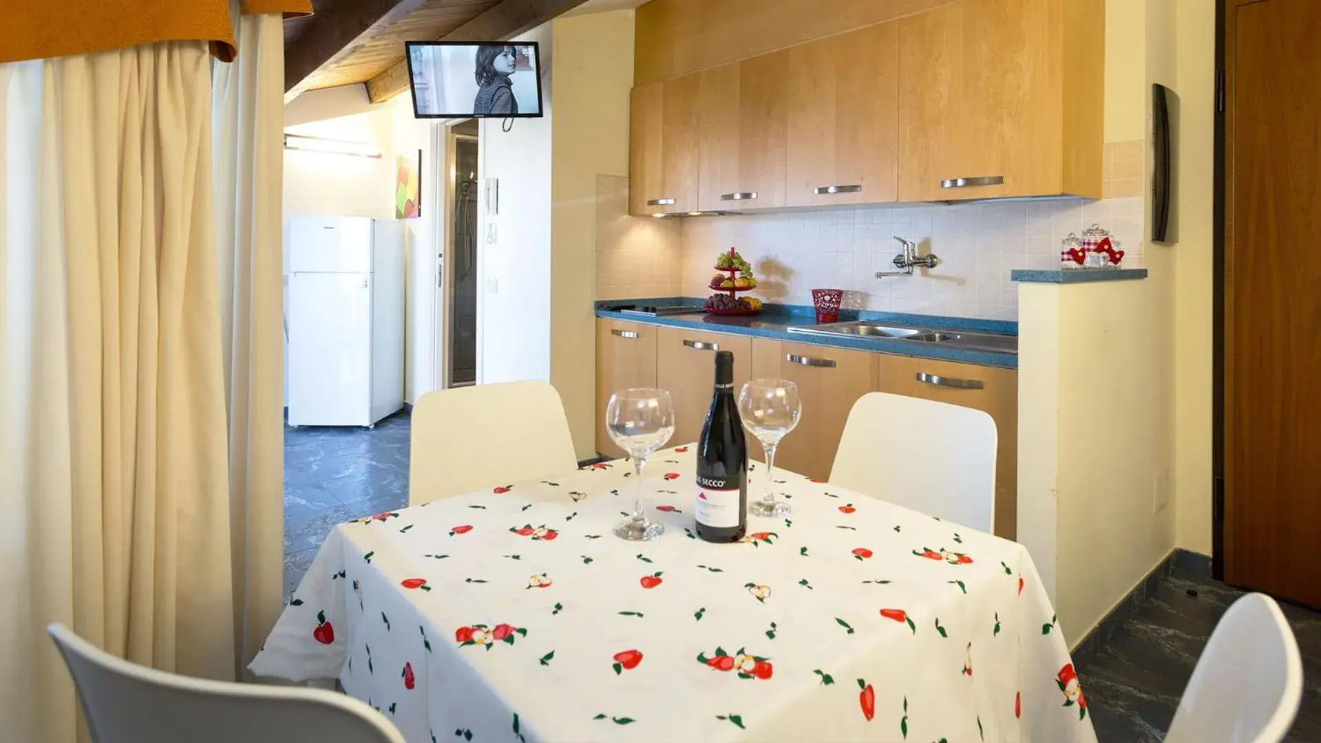 Two-Bedroom Apartment with Terrace in Appartamenti per Vacanze Anchisemare Two-Bedroom Apartment with Terrace in Appartamenti per Vacanze Anchisemare