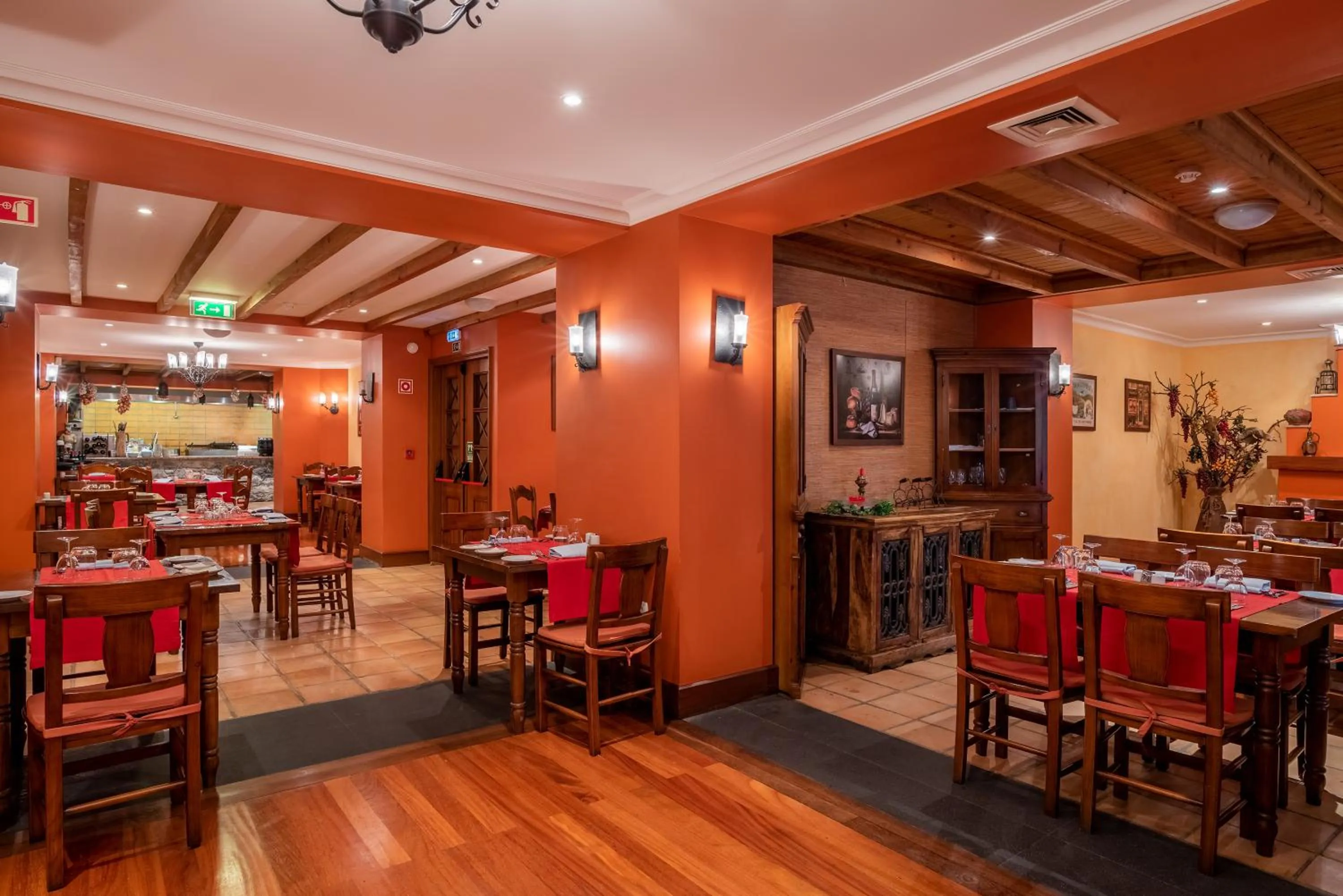 Restaurant/places to eat in Pestana Miramar Garden & Ocean Hotel