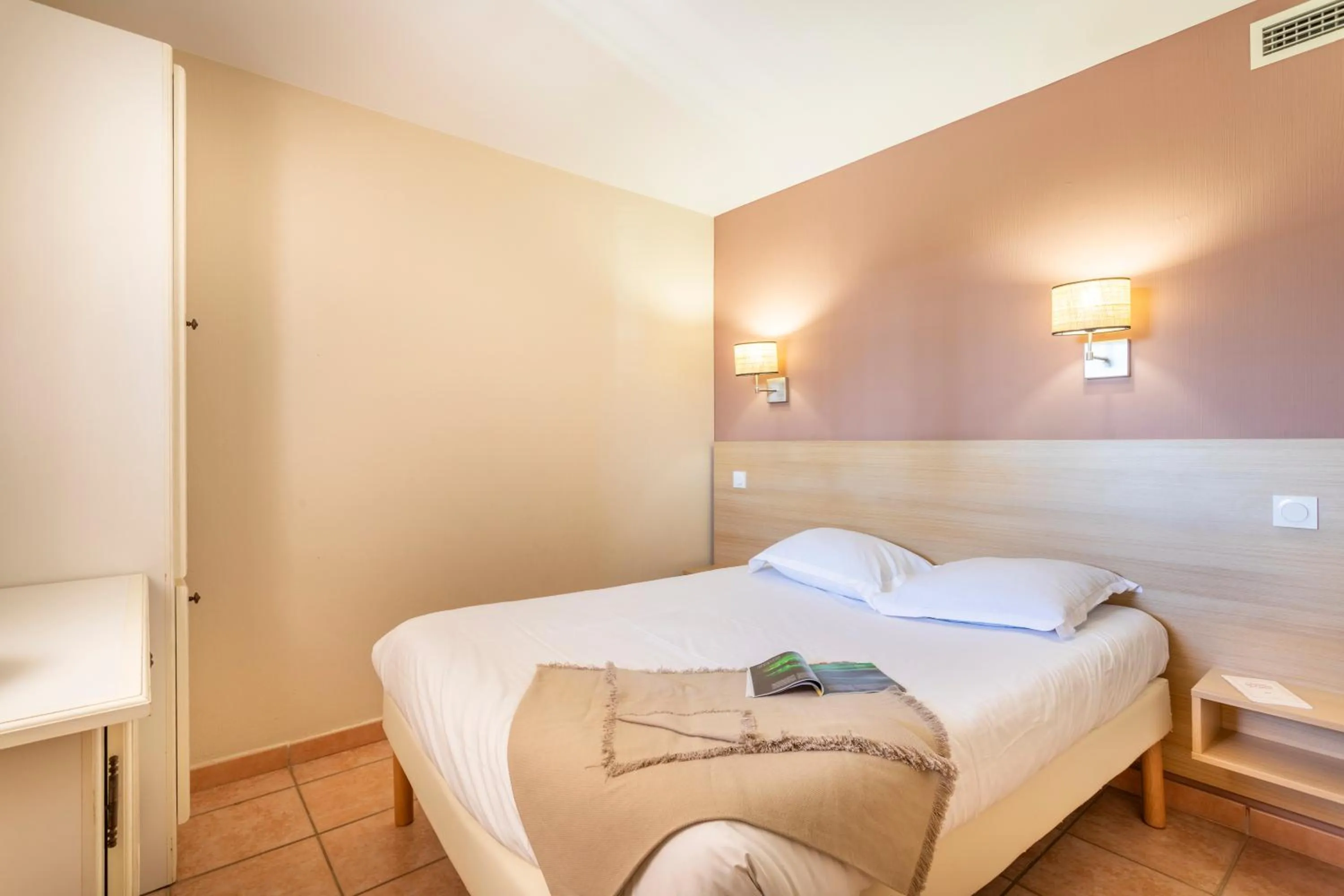 Bed in Résidence Pierre & Vacances le Hameau de la Pinède