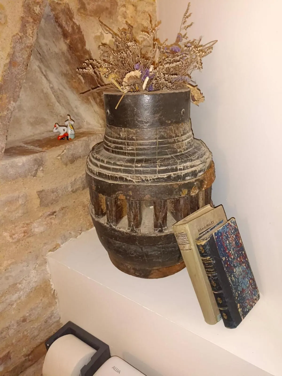 Bathroom in La lauze et l'anguille