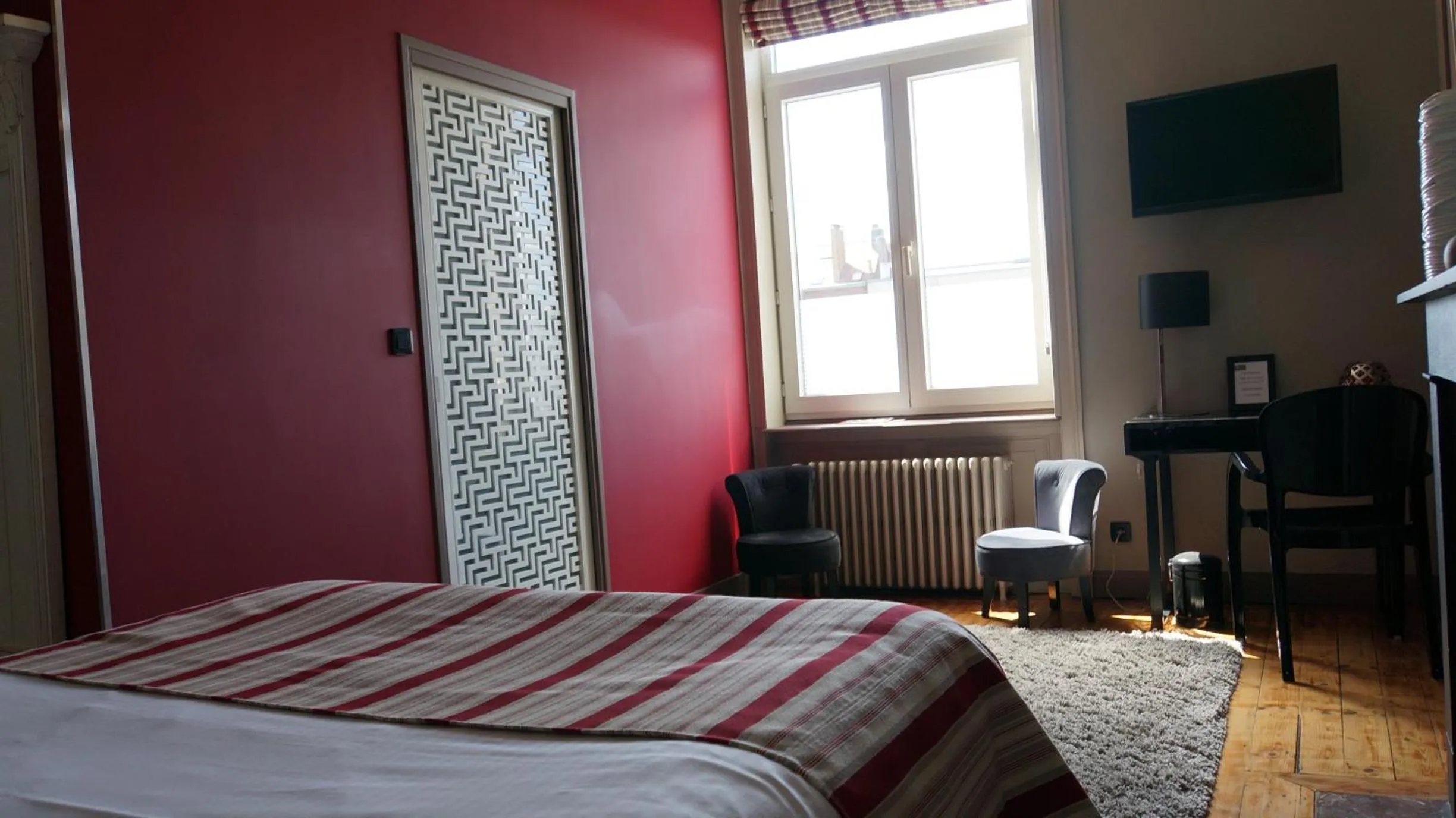 Photo of the whole room, Bed in Abri du Passant