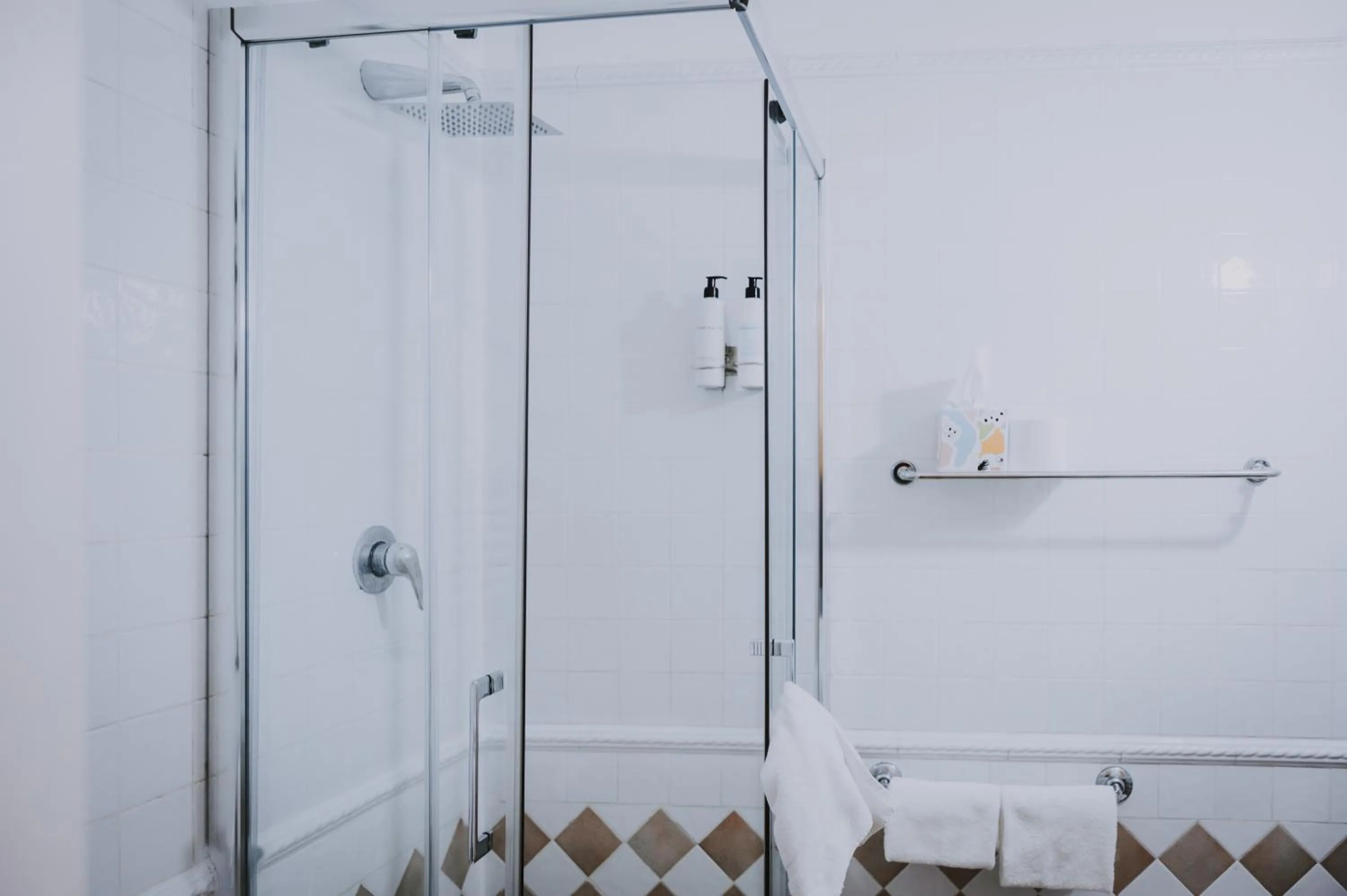 Albergo Delle Regioni, Barberini - Fontana di Trevi