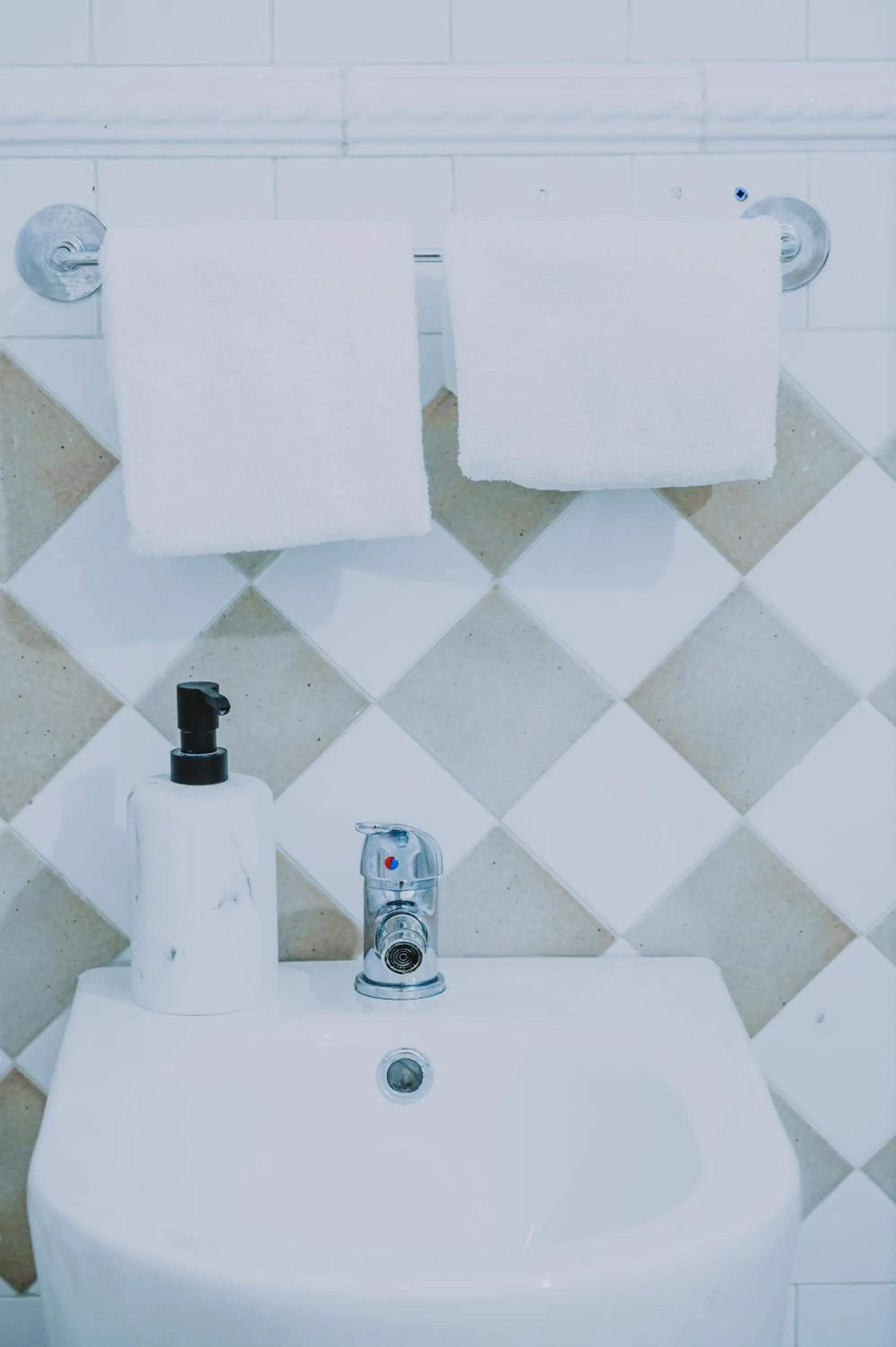 Albergo Delle Regioni, Barberini - Fontana di Trevi