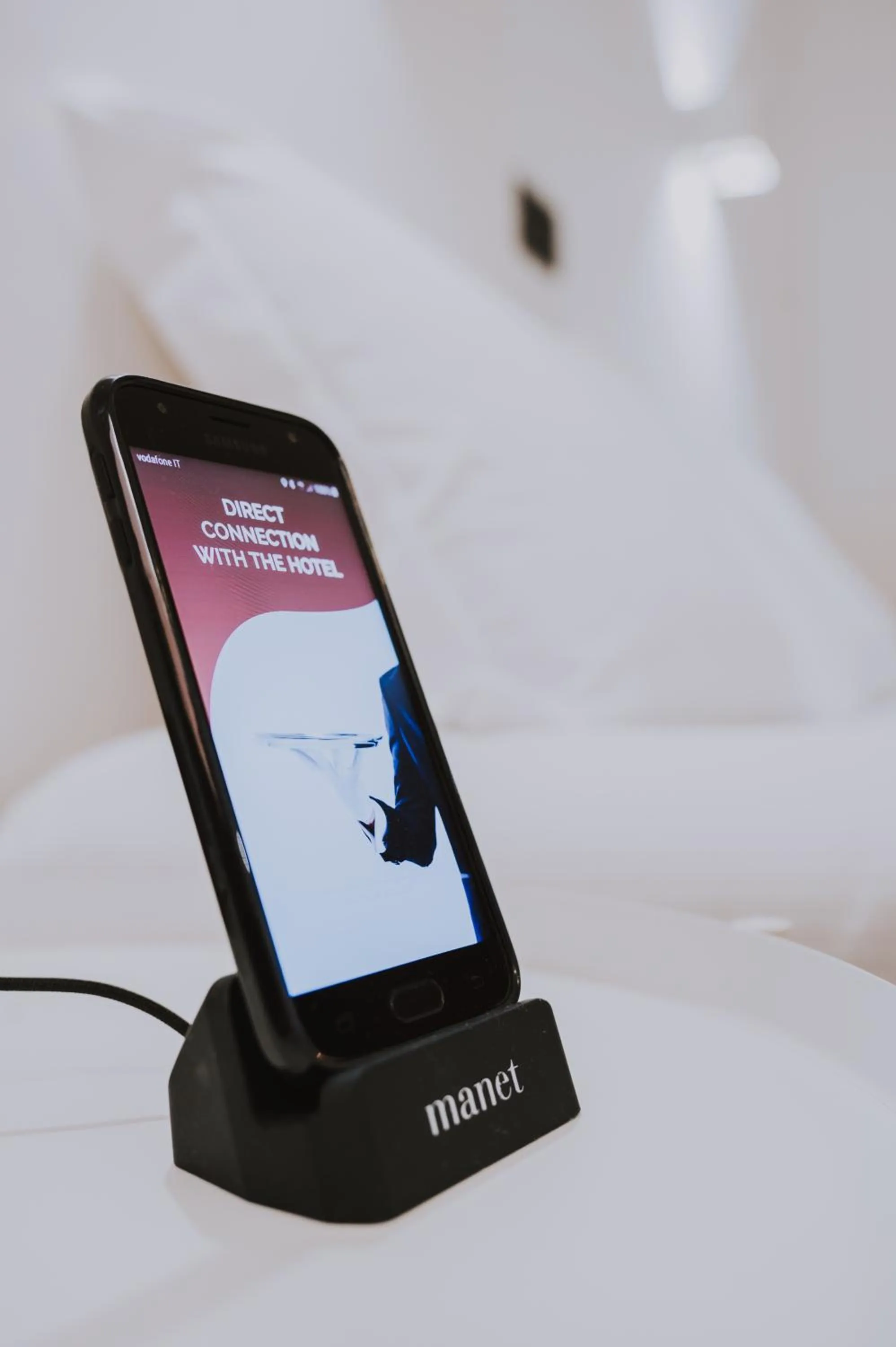 Bed in Albergo Delle Regioni, Barberini - Fontana di Trevi